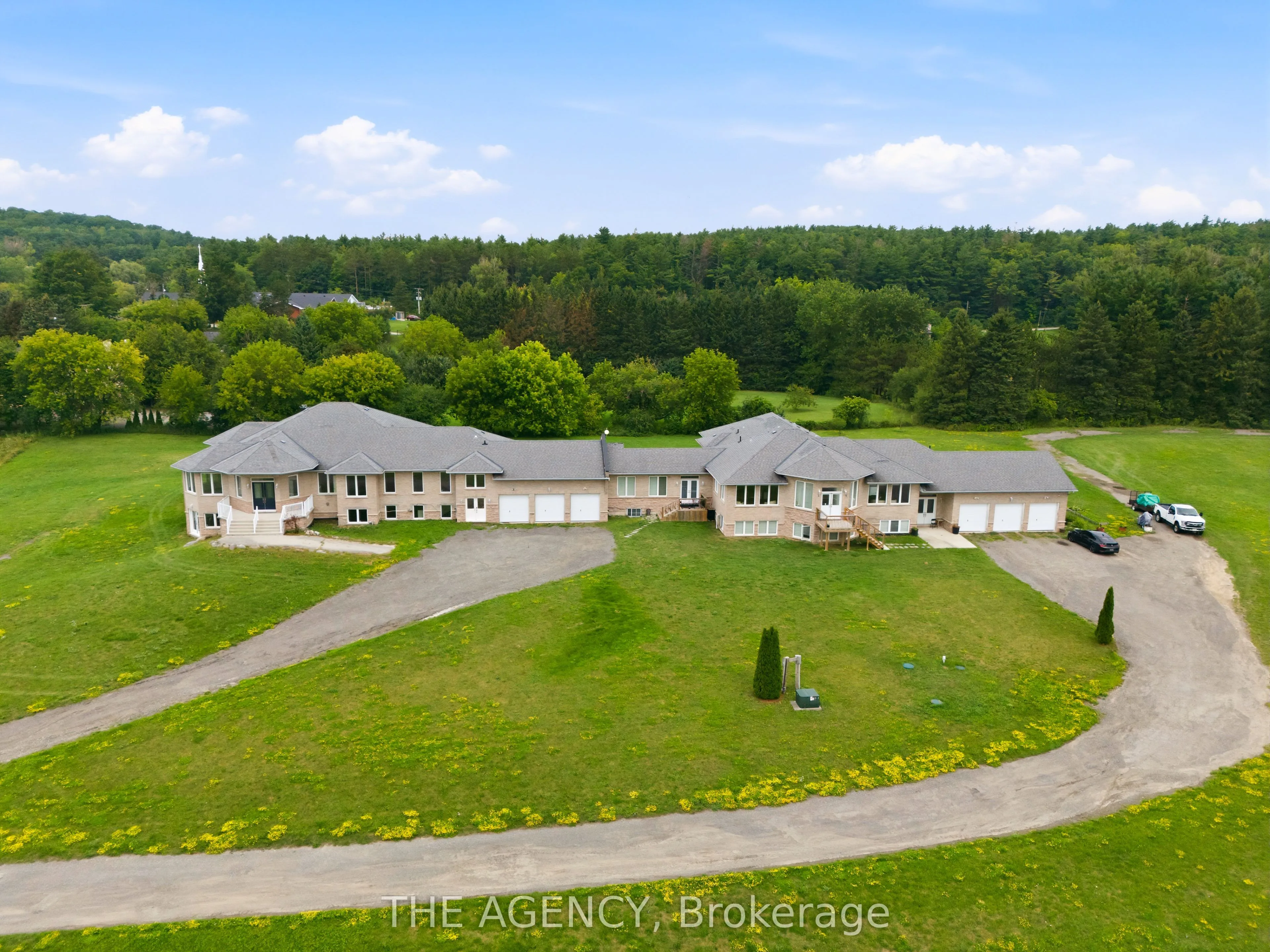 Cottage For Lease | N13666292