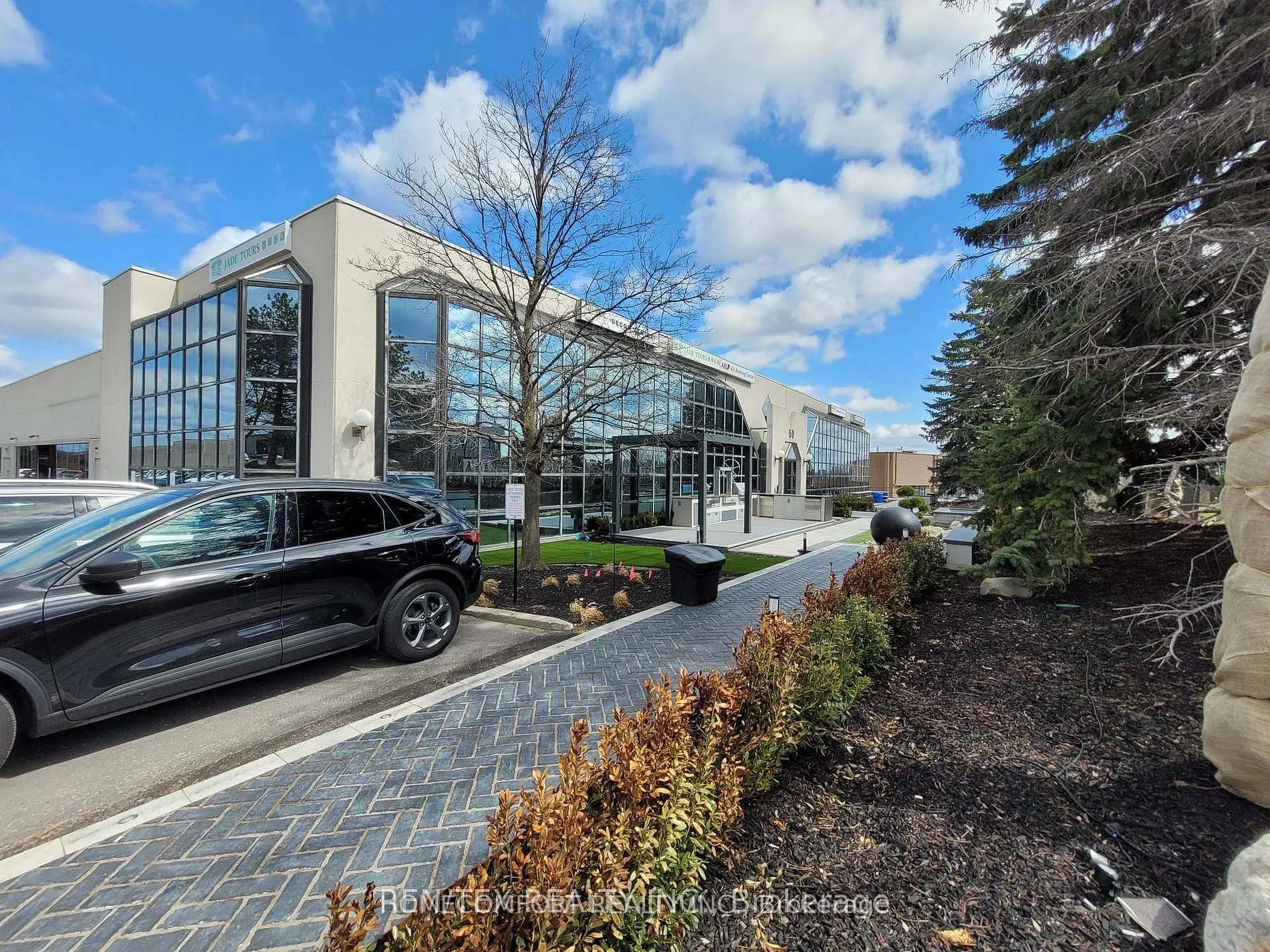Industrial Property For Lease | N13668016