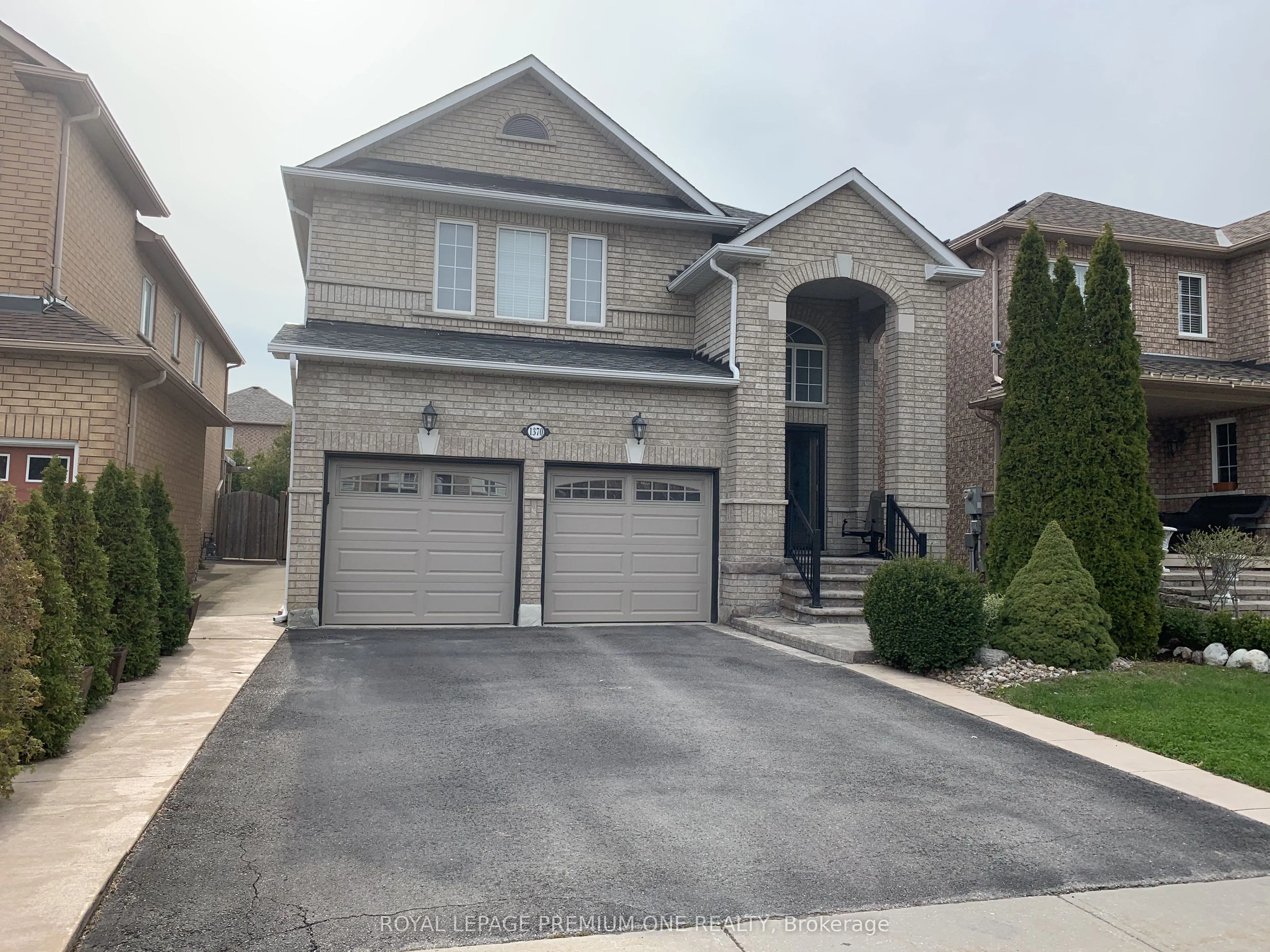 Detached Home For Sale | N13669068