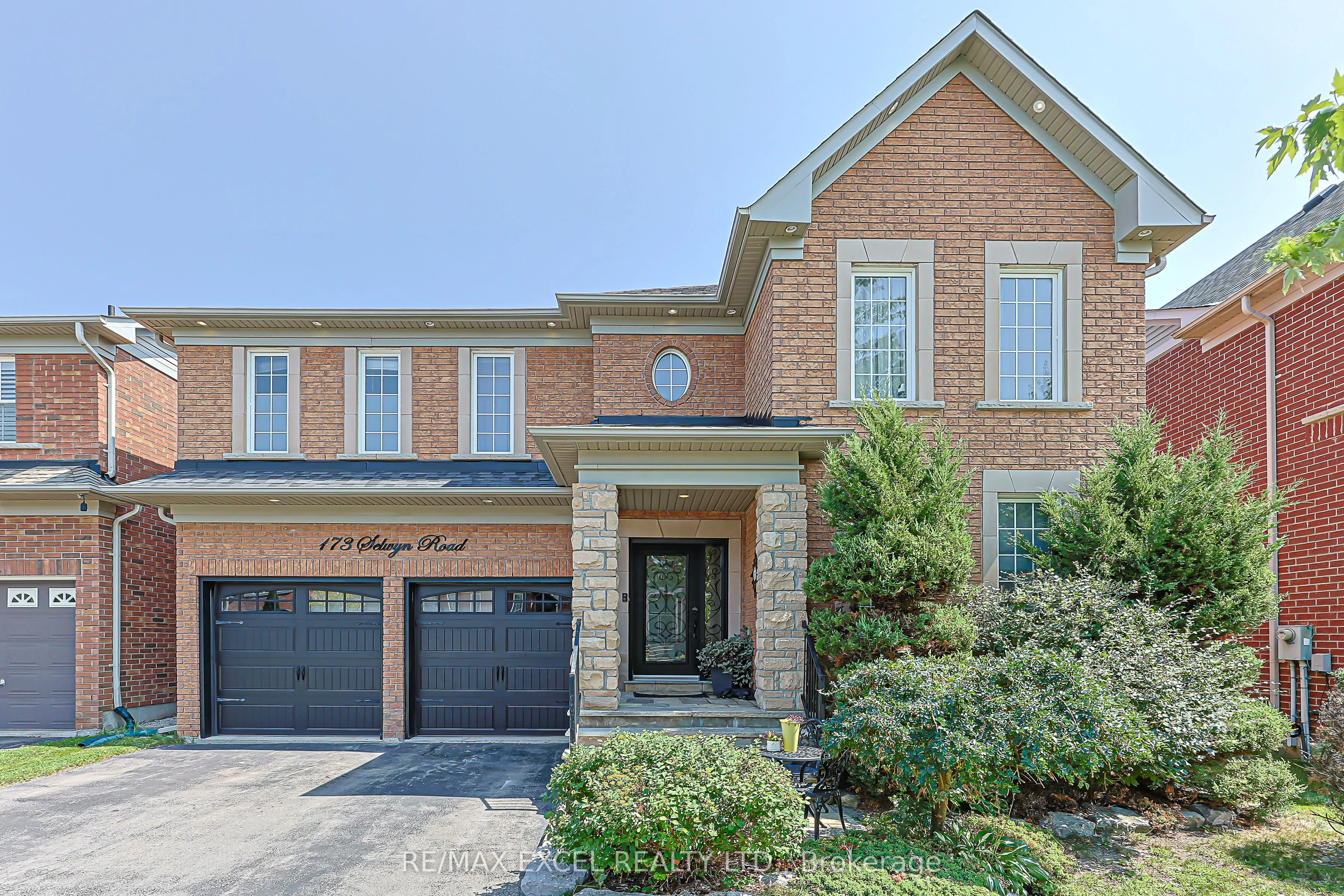 Detached Home For Sale | N13669130
