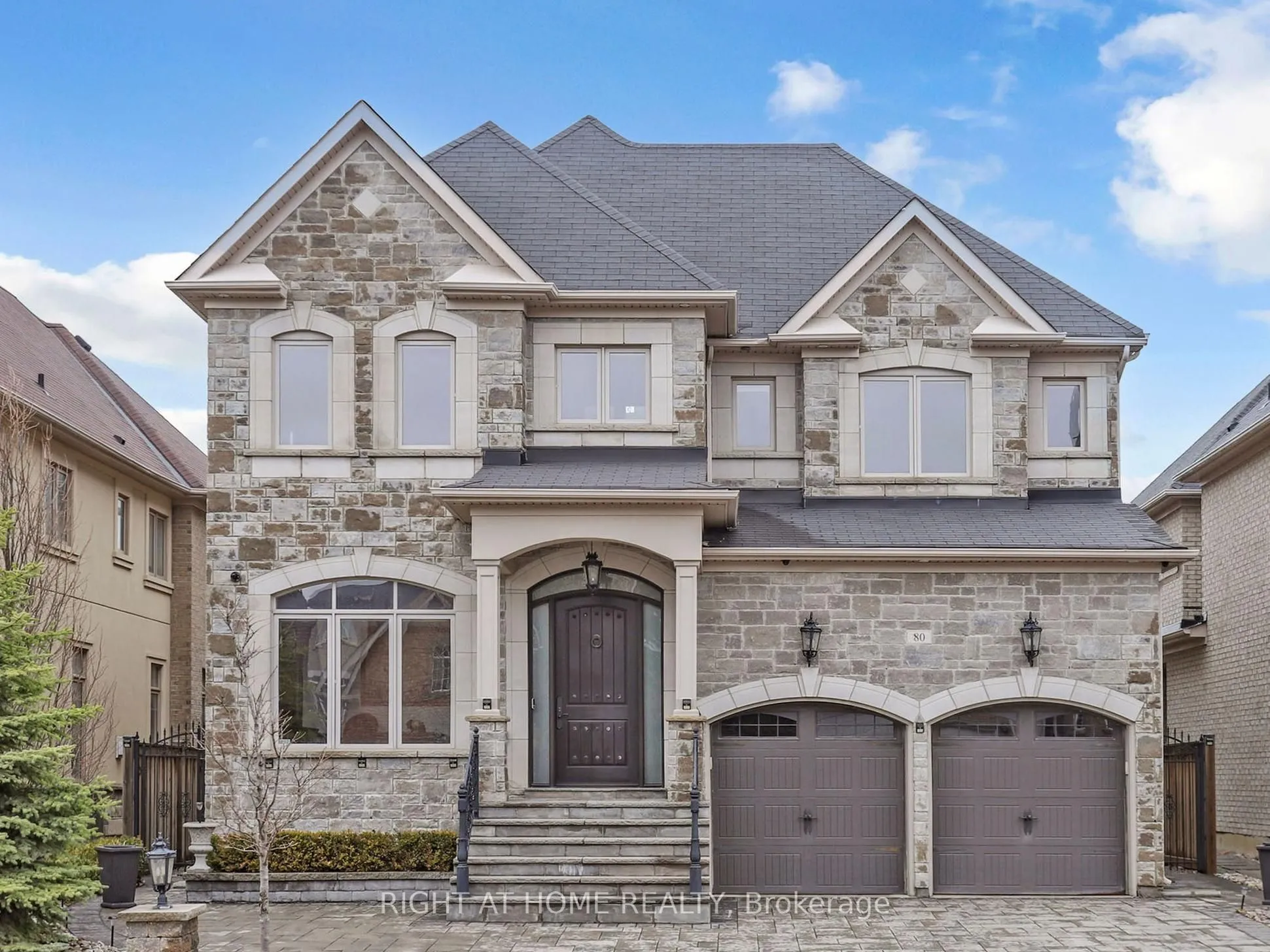 Detached Home For Sale | N13669148