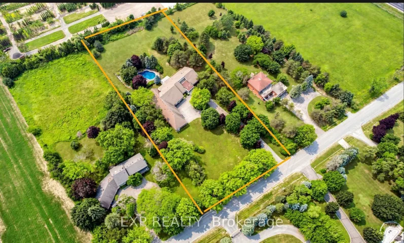 18 Mccowan Lane, Whitchurch-stouffville, ON L4A 4C1