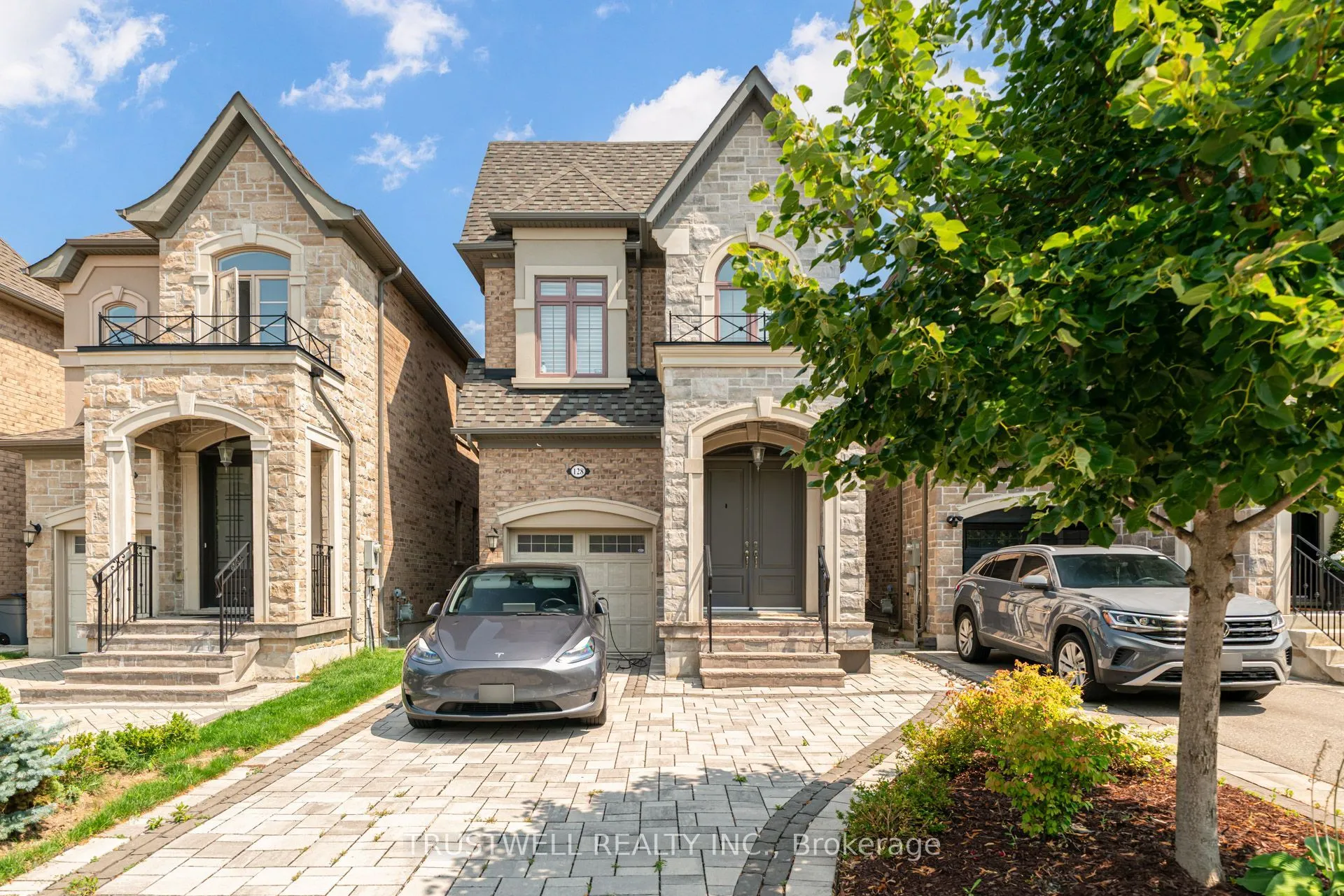 Detached Home For Lease | N13669650