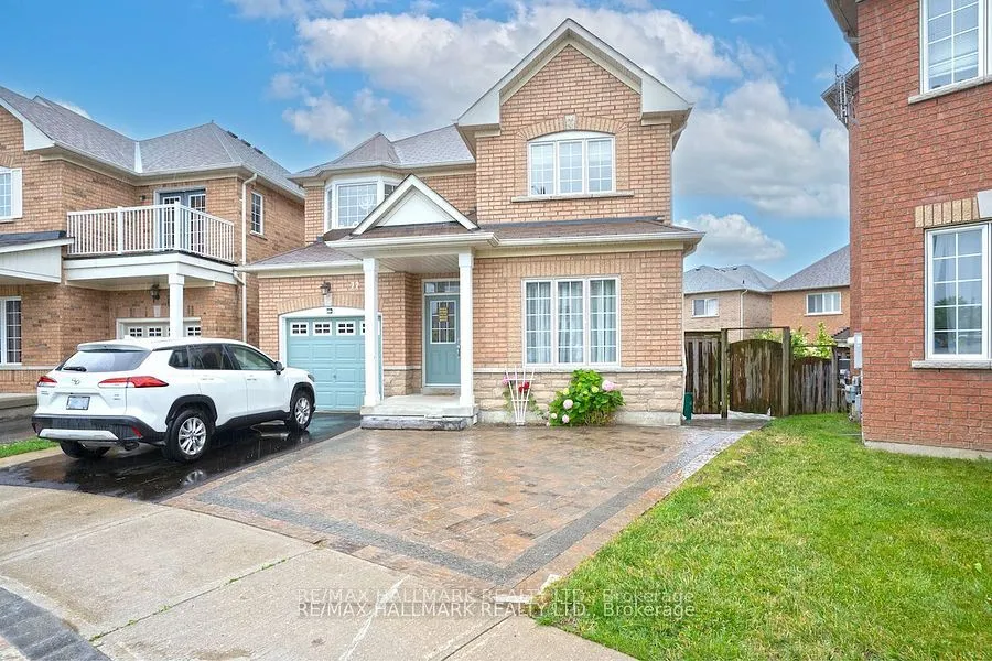 Detached Home For Lease | N13671914
