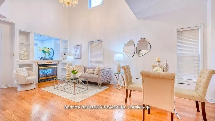 Semi-Detached Home For Sale | N13672980