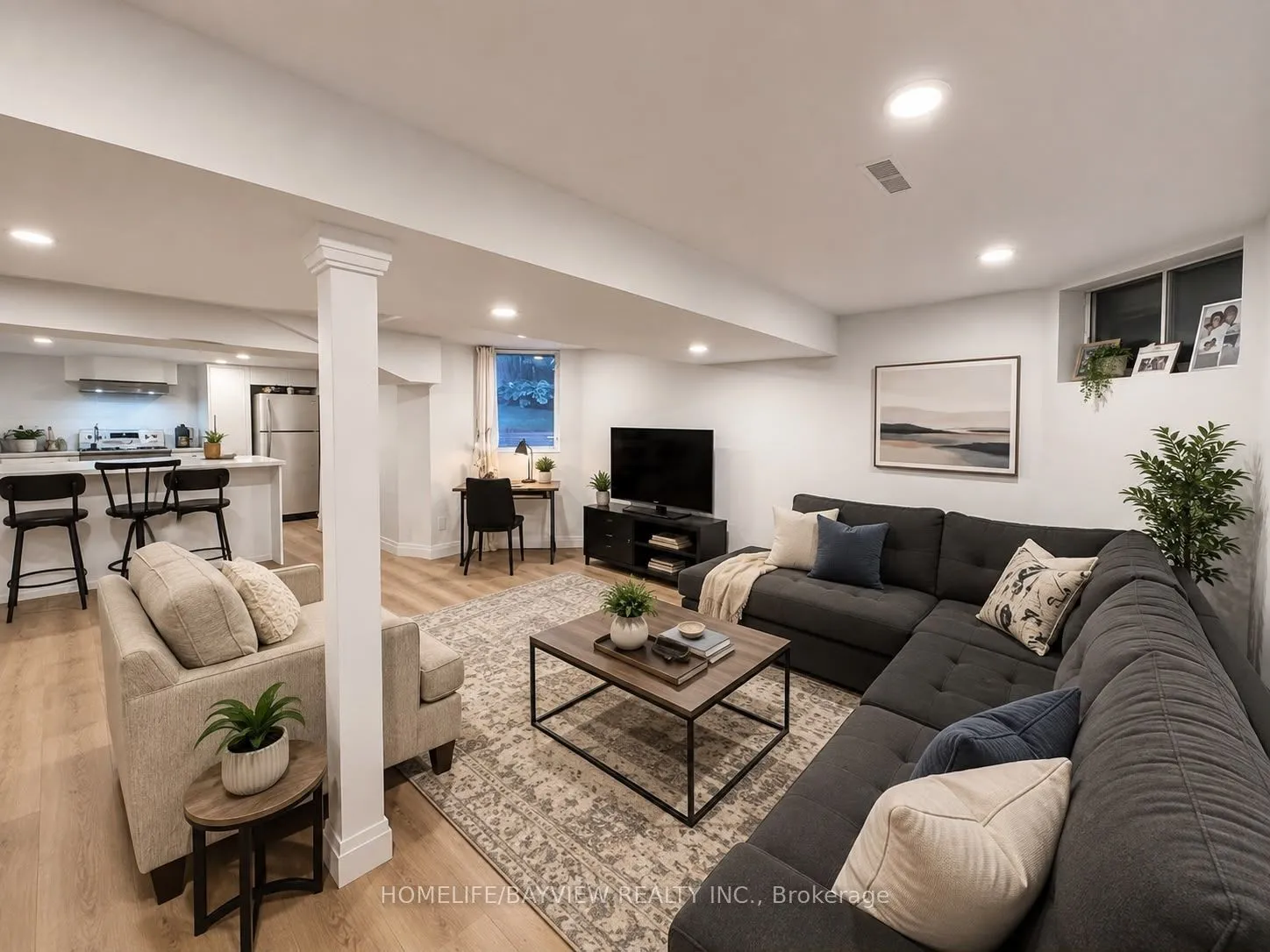 Detached Home For Lease | N13673056