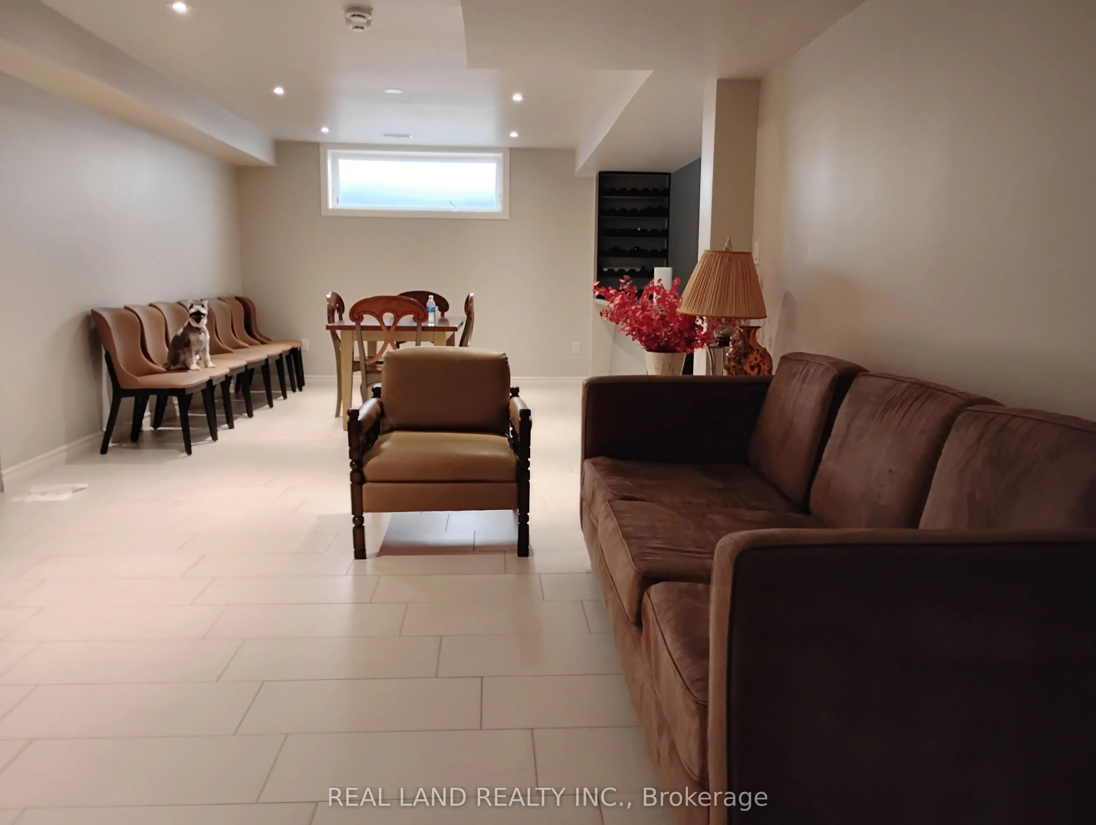 Detached Home For Lease | N13673510