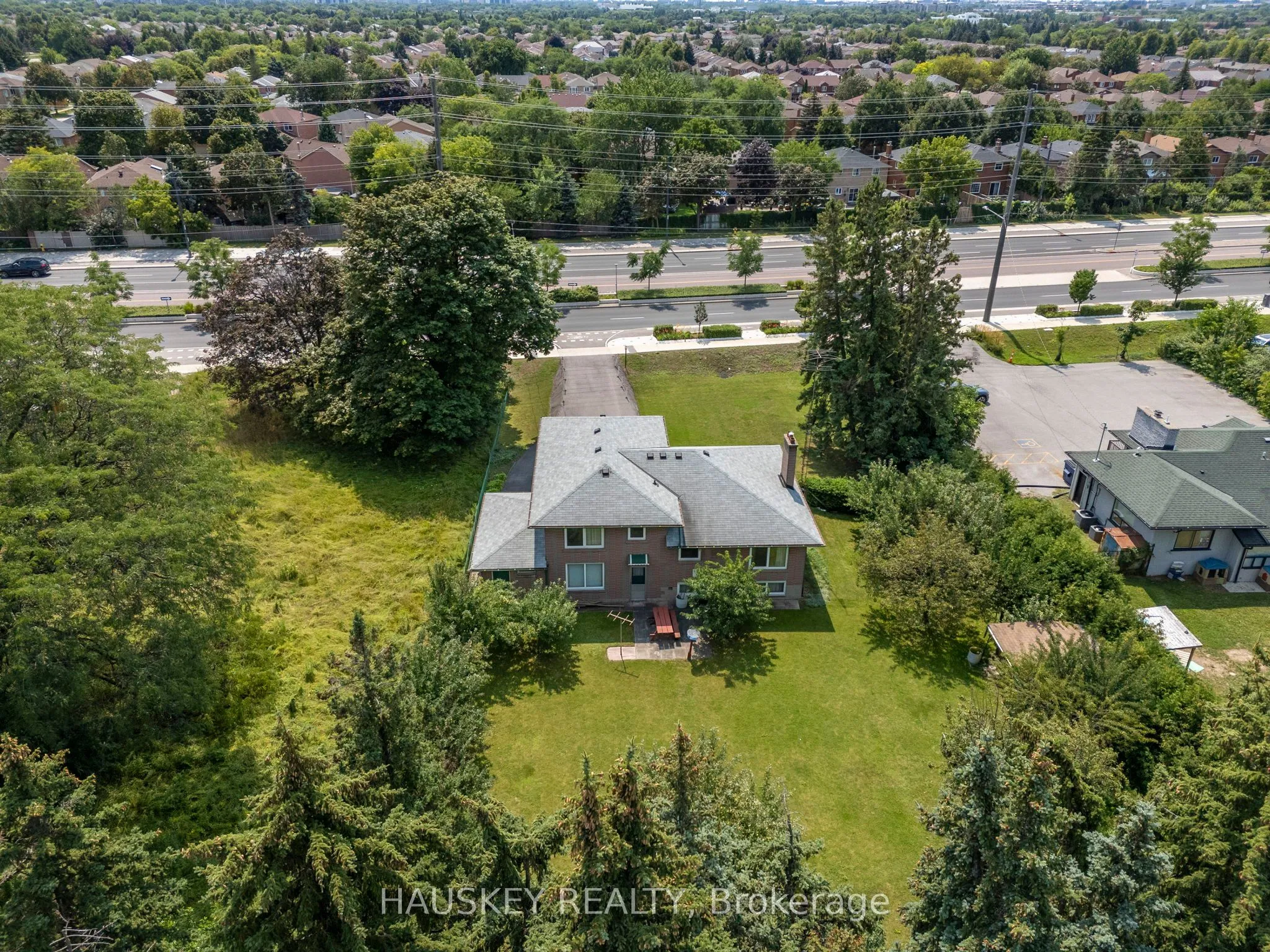 Detached Home For Sale | N13677542