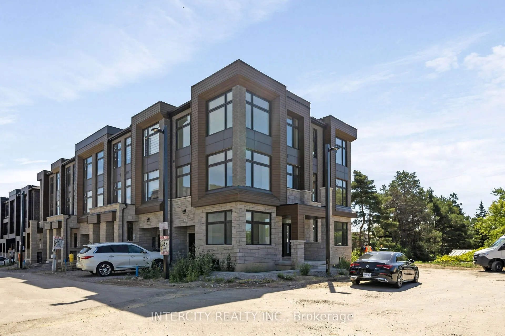 Property For Sale | N13678240