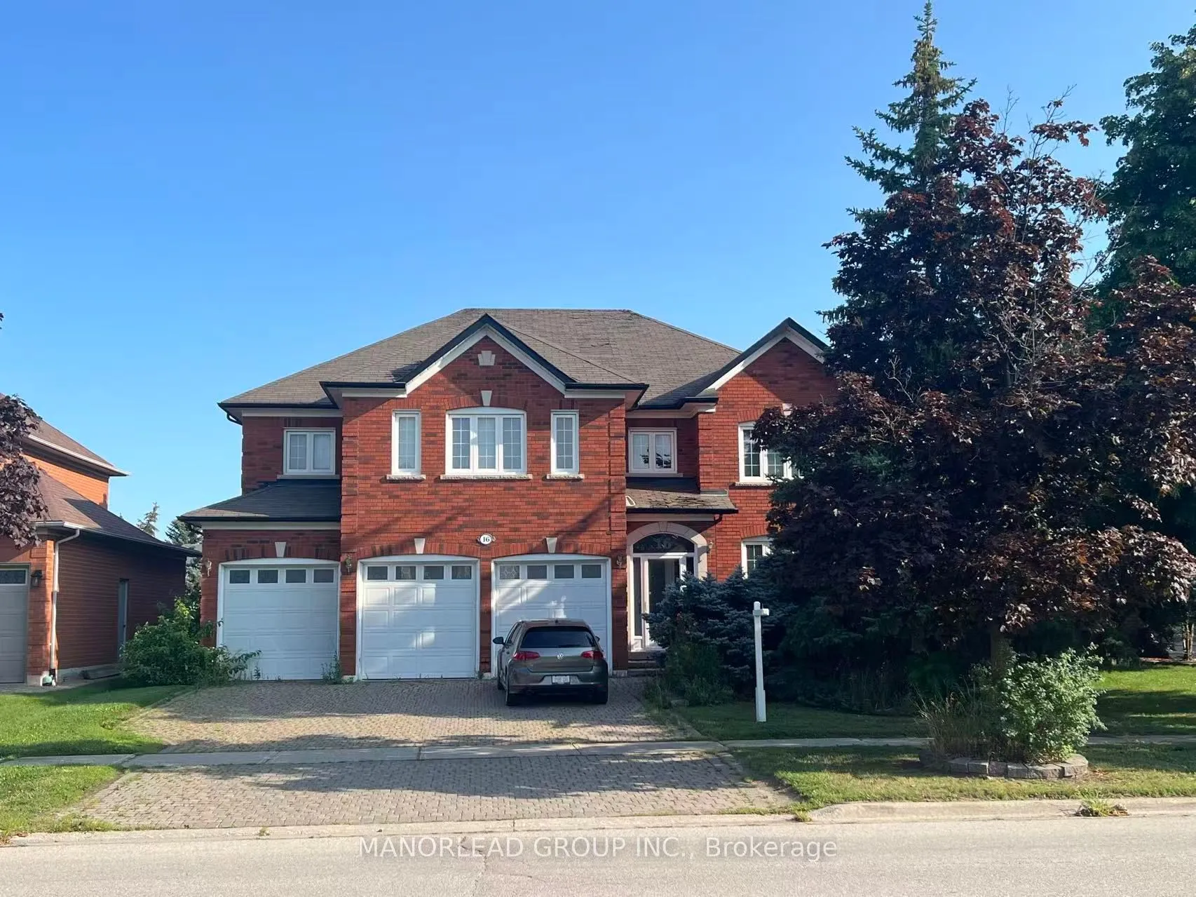 Detached Home For Sale | N13680454