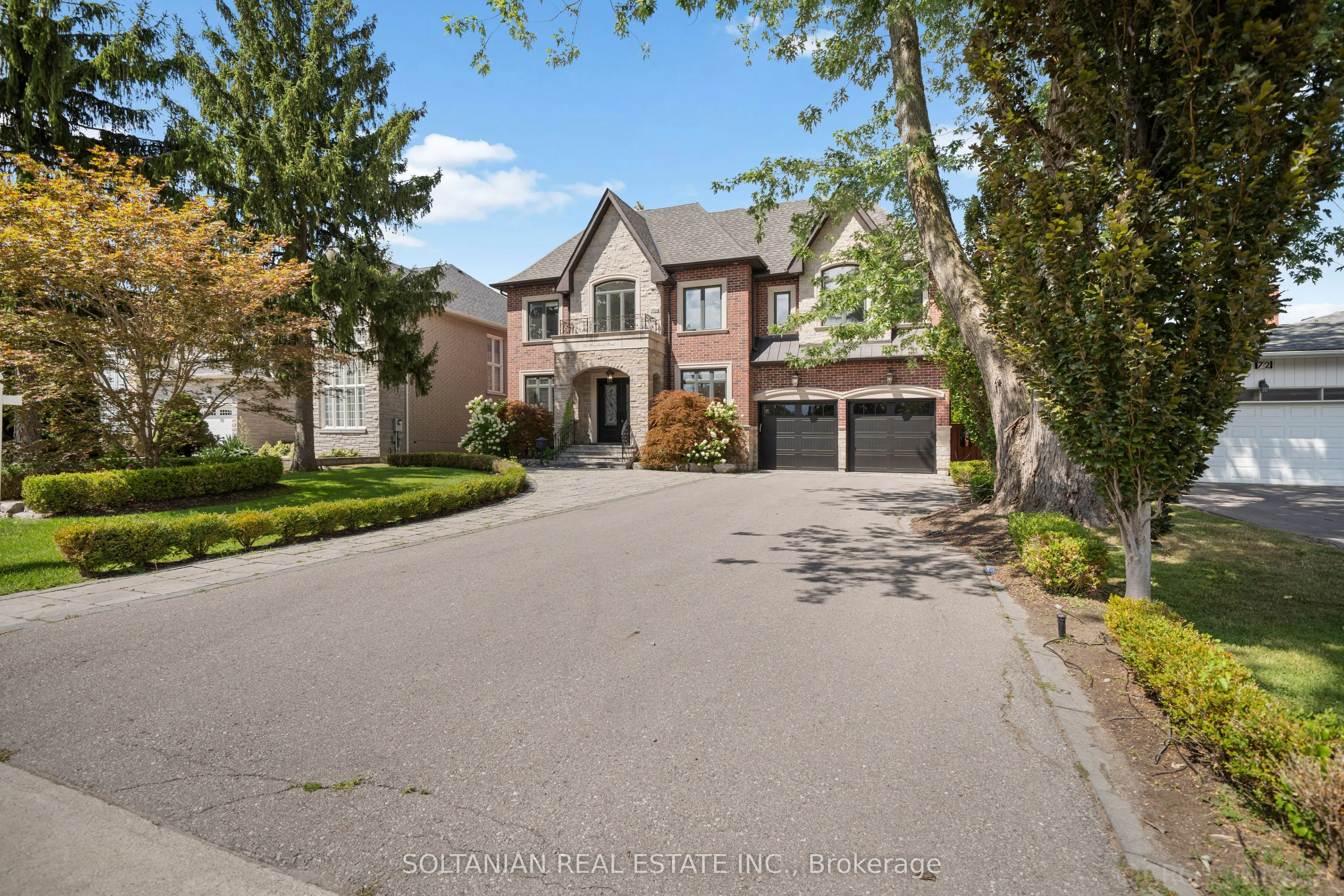 Detached Home For Sale | N13682994