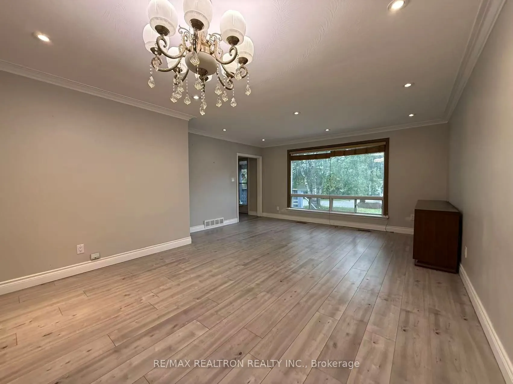 Detached Home For Lease | N13686542