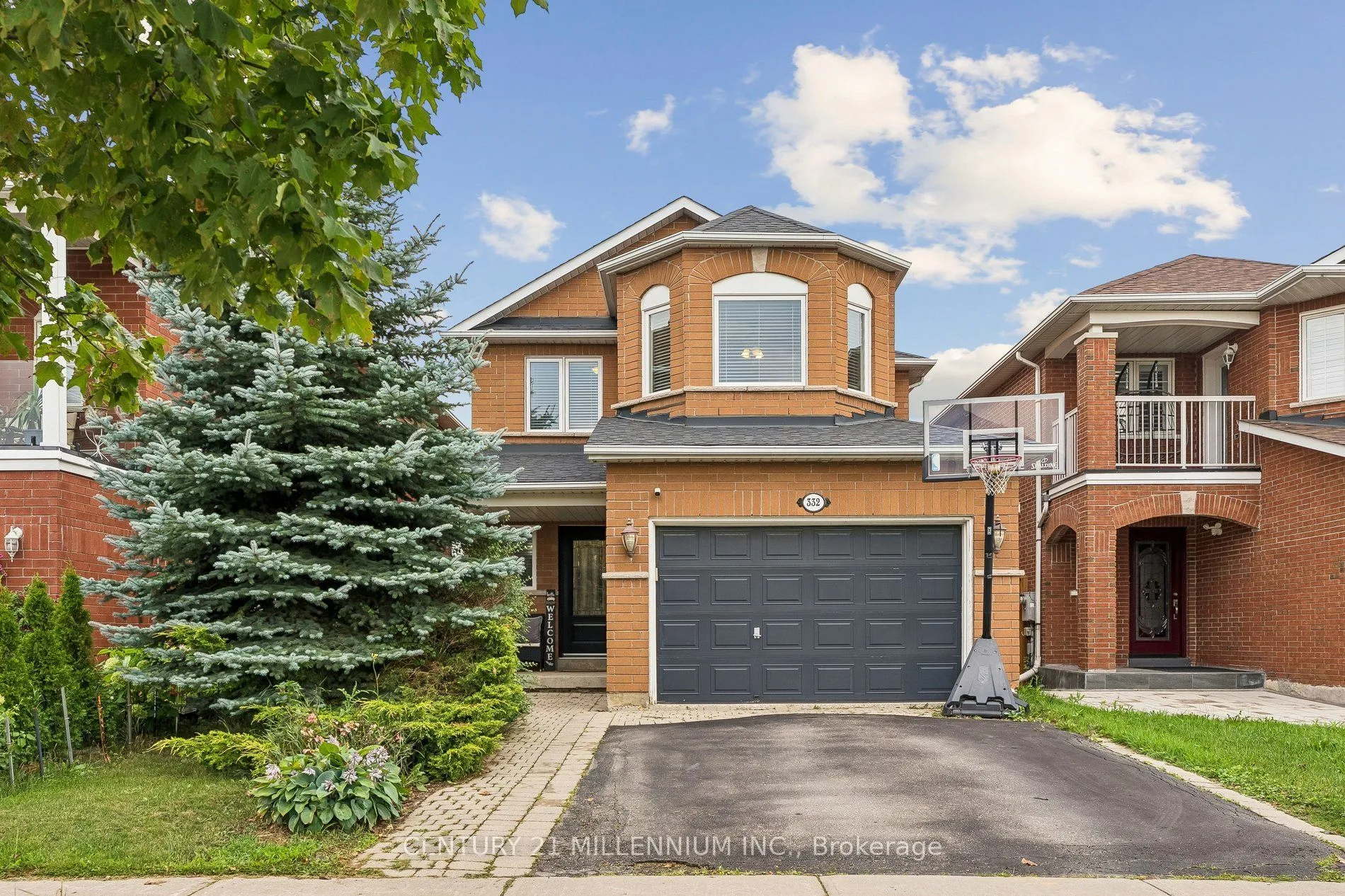 Detached Home For Sale | N13689702