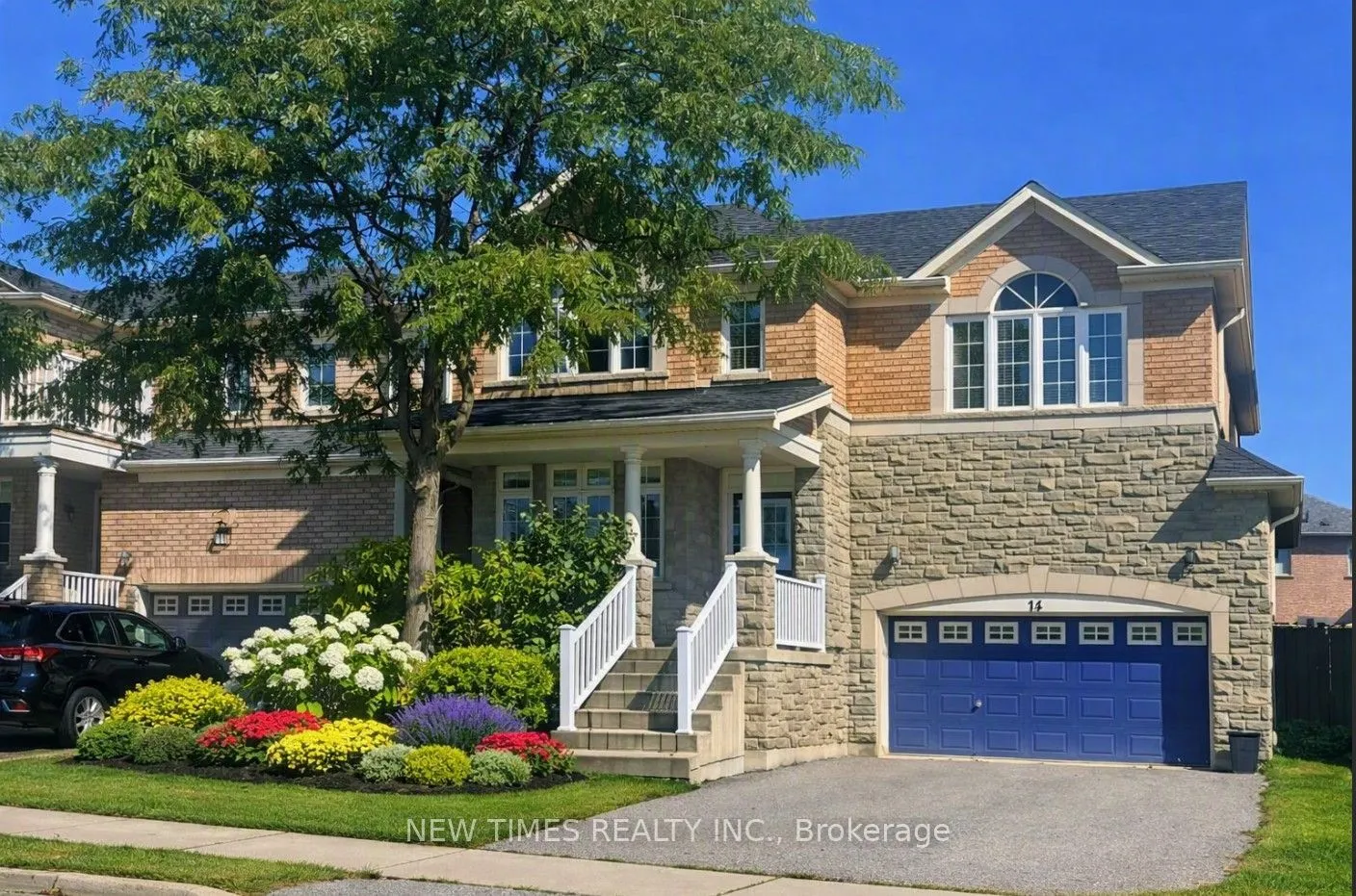 Detached Home For Lease | N13689868