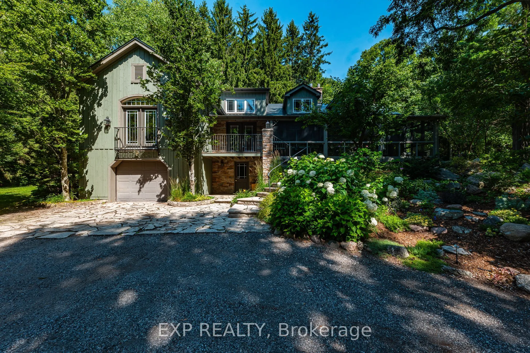 Detached Home For Sale | N13690700
