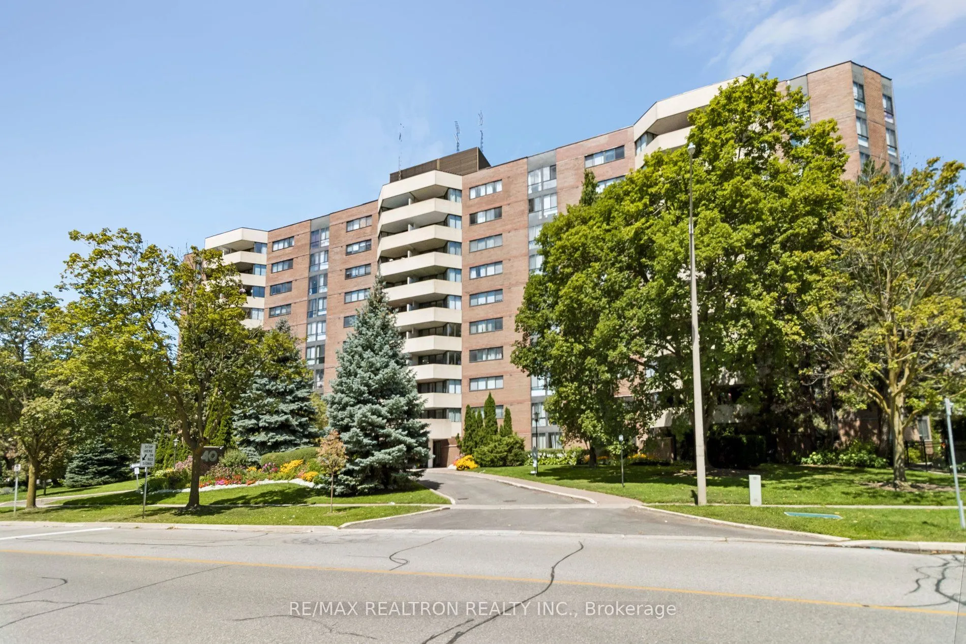 Property For Sale | N13692750