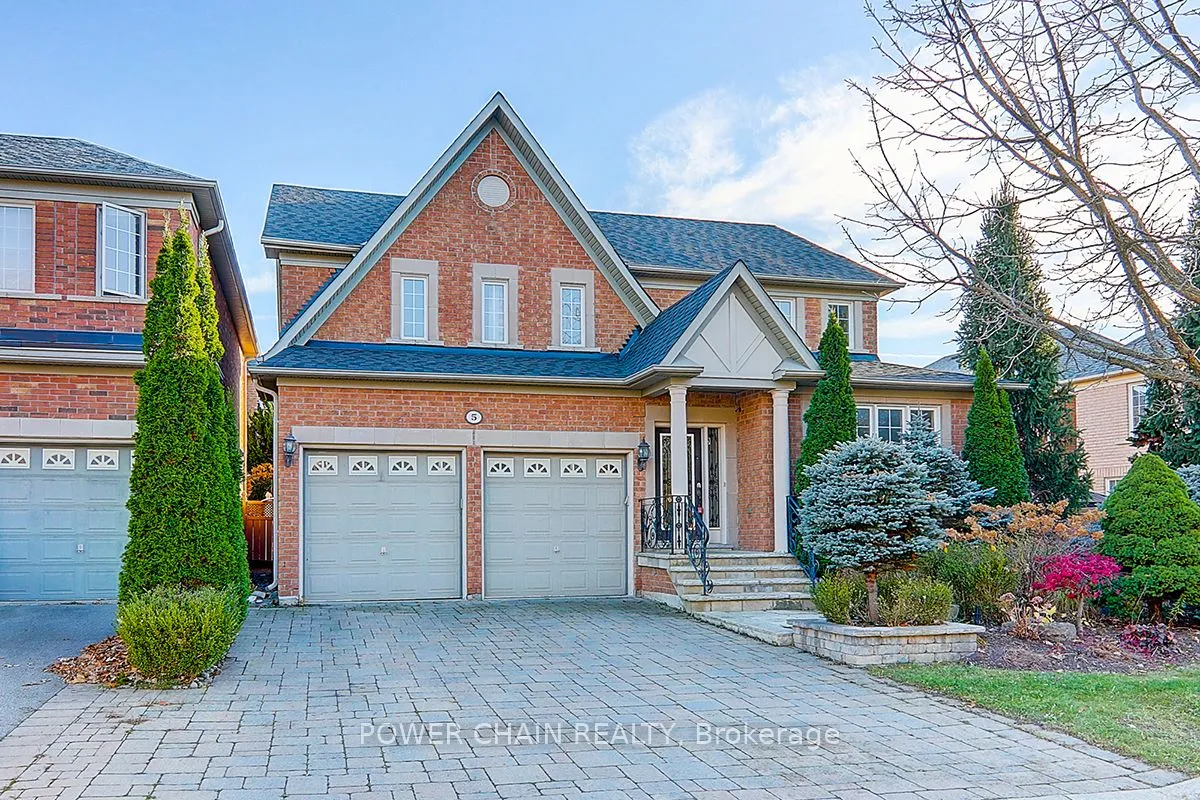 Detached Home For Sale | N13693234