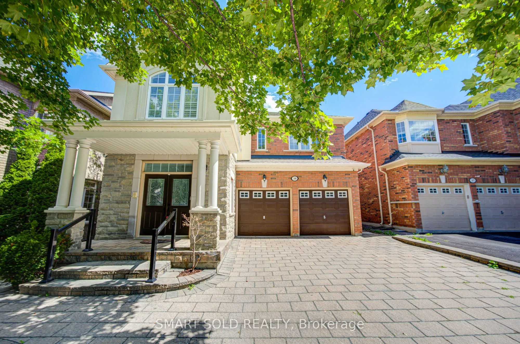 Detached Home For Lease | N13694334