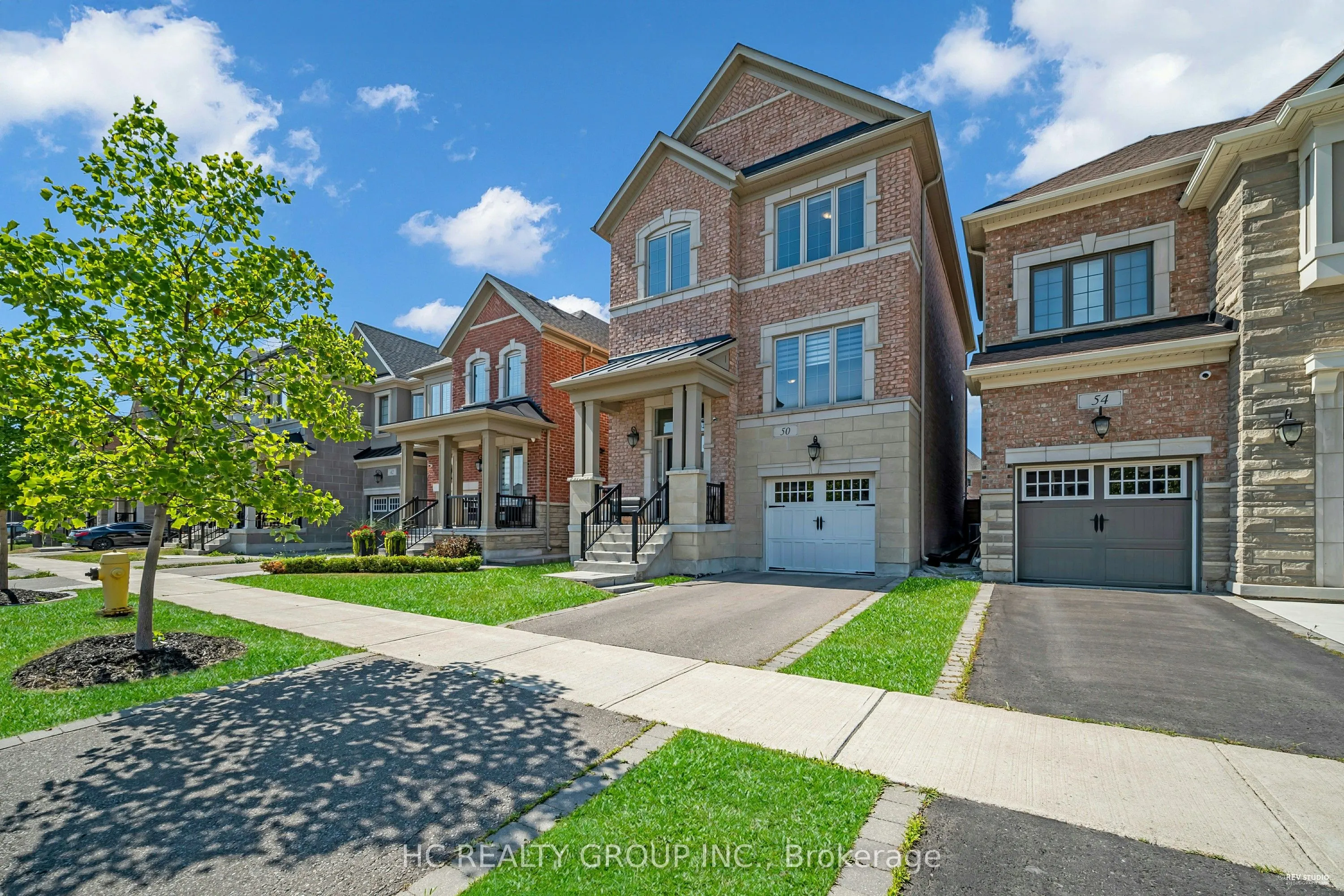 Detached Home For Lease | N13694470