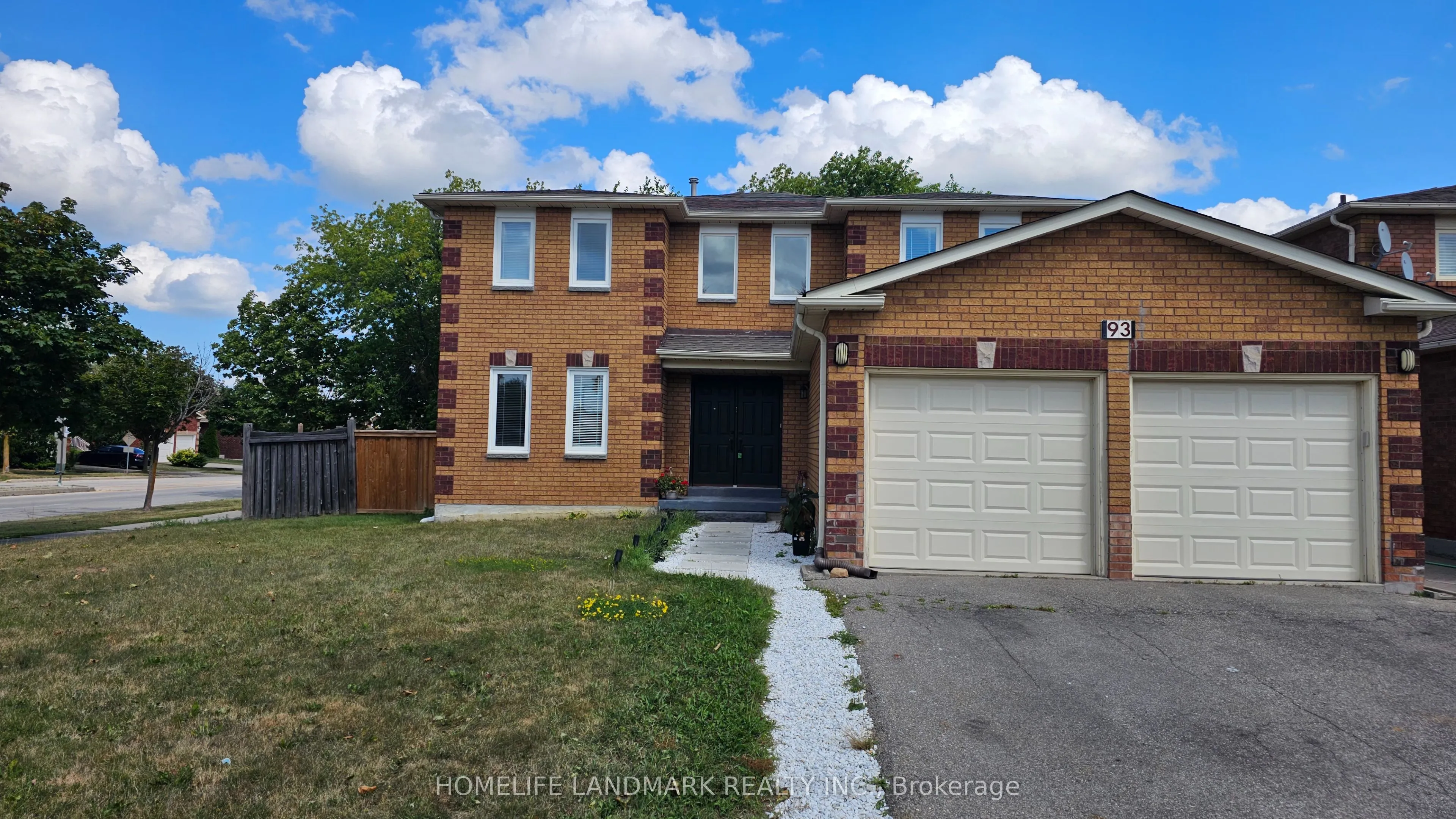 Detached Home For Lease | N13695364