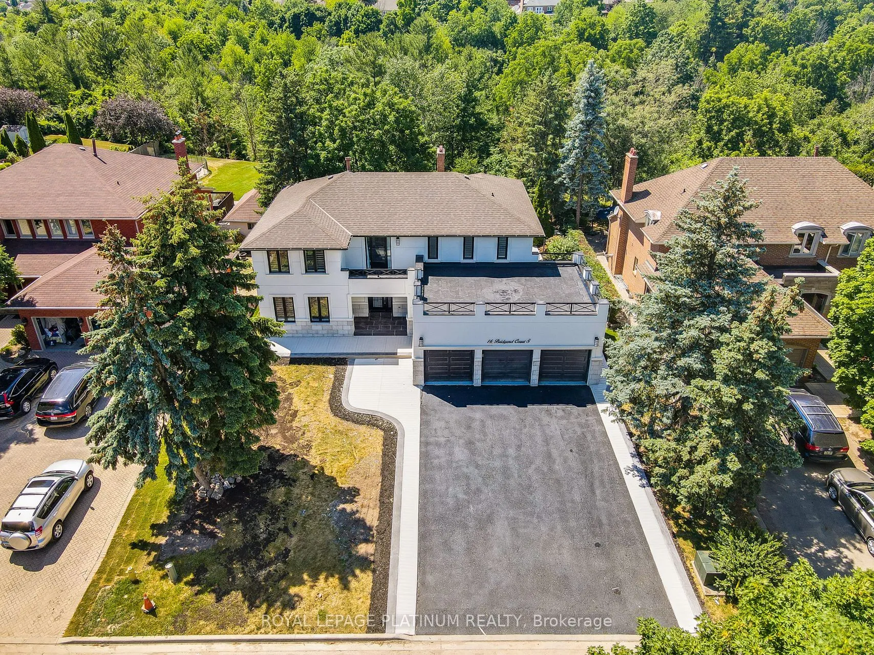 Detached Home For Sale | N13695738