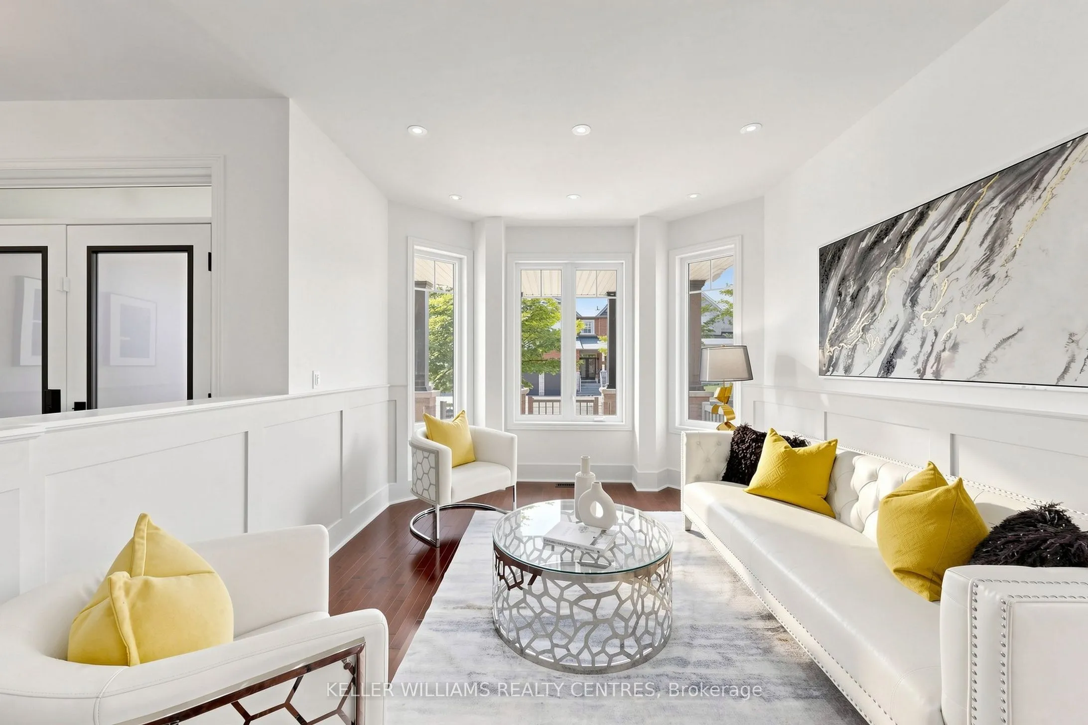 Detached Home For Sale | N13695818