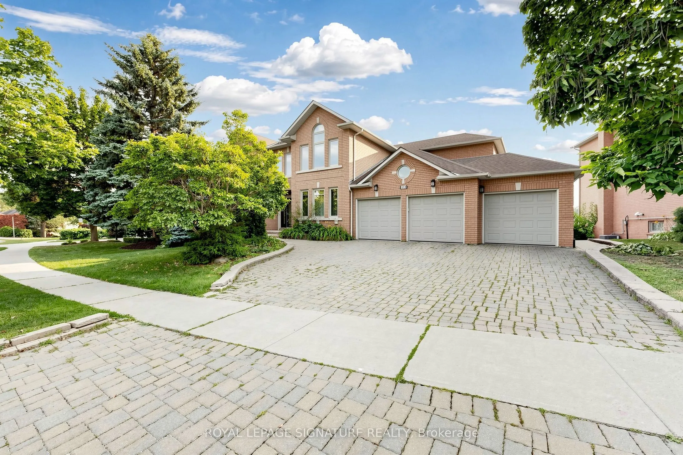 Detached Home For Lease | N13697018