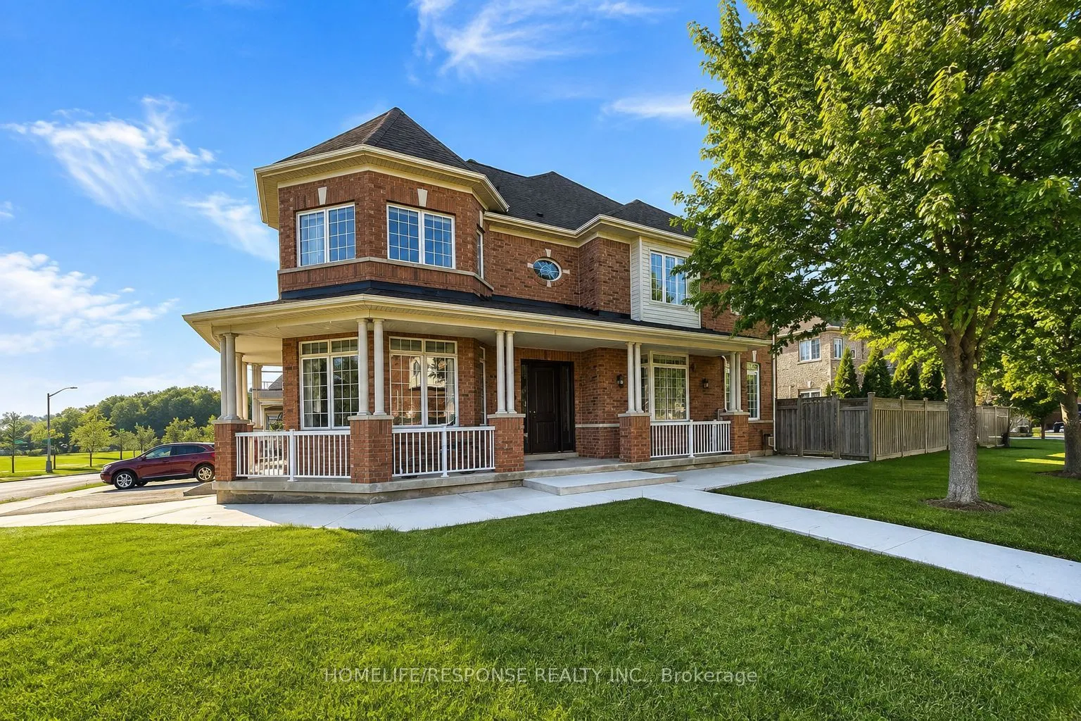 Detached Home For Lease | N13697242