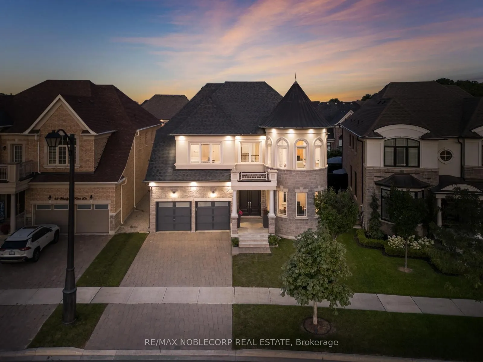 Detached Home For Sale | N13697998