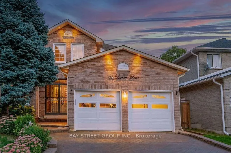 Detached Home For Lease | N13704352