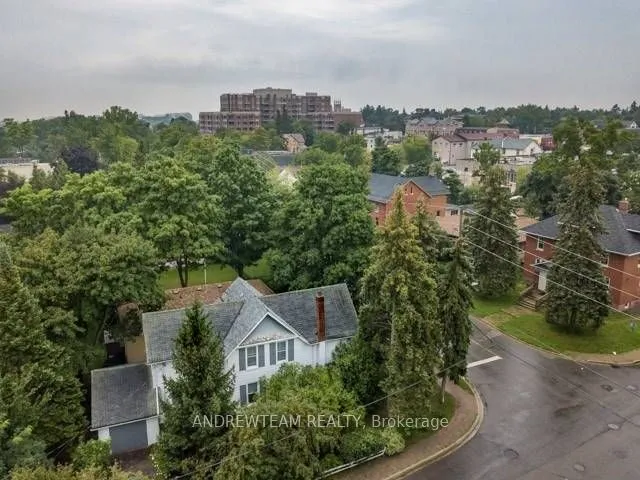 Detached Home For Lease | N13704476