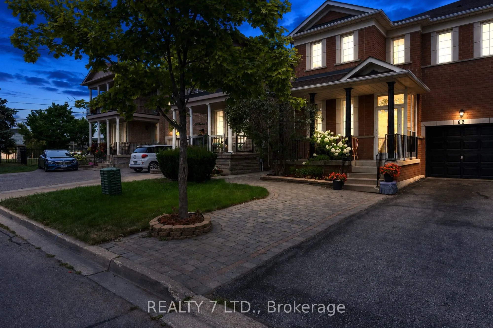 Semi-Detached Home For Lease | N13705028