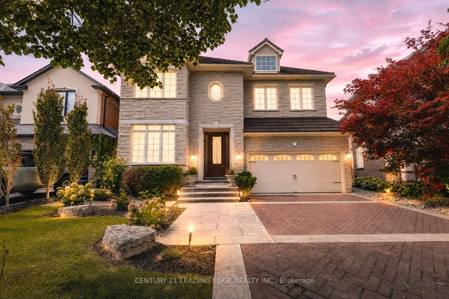 Detached Home For Sale | N13705724