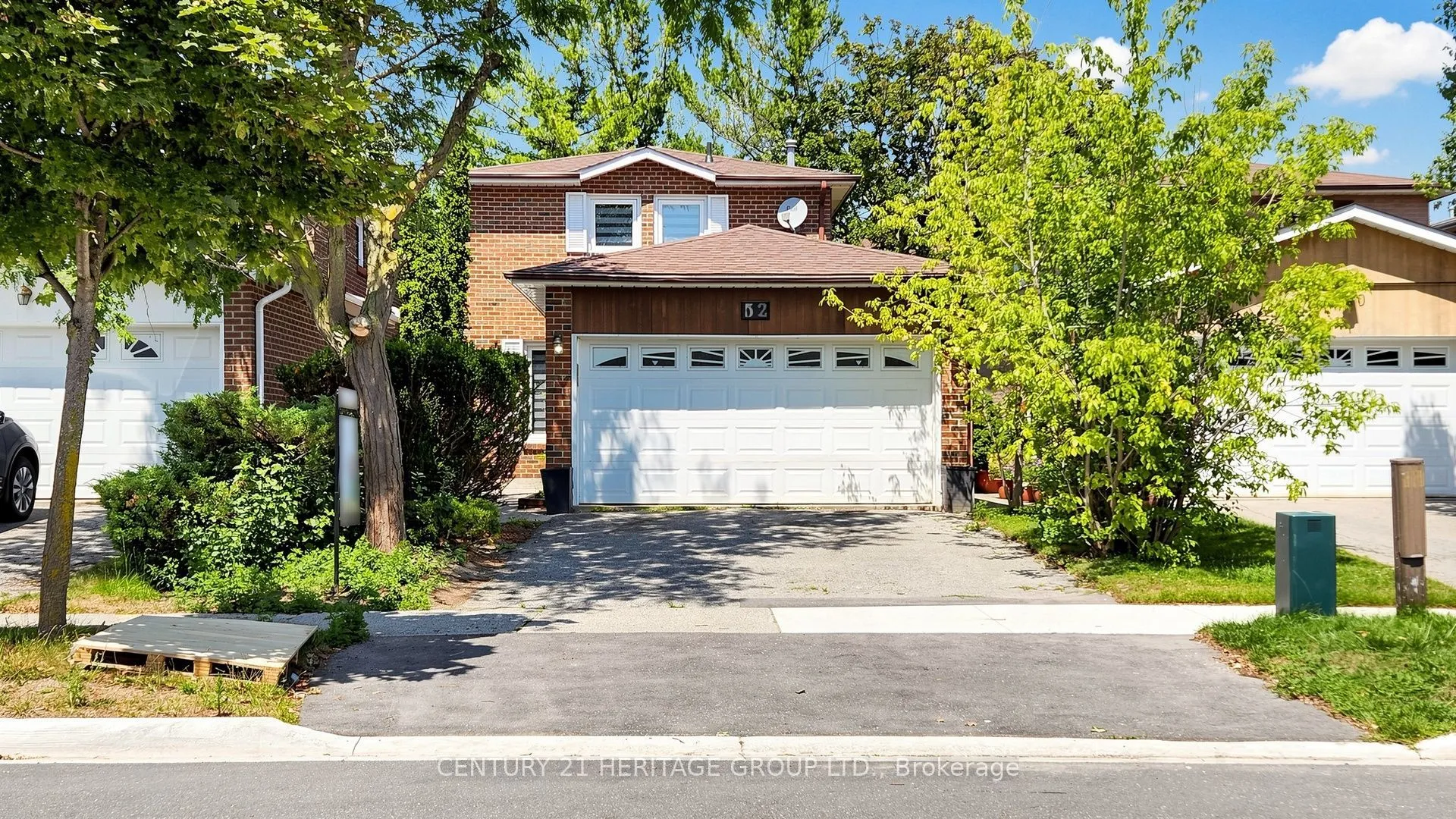 Detached Home For Sale | N13706100