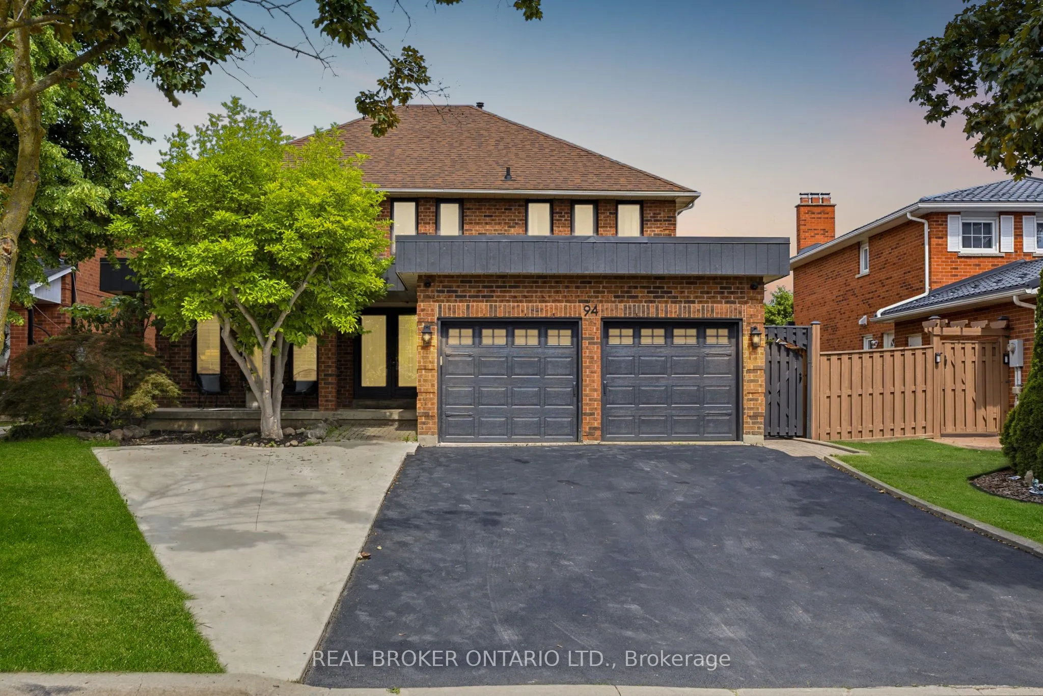 Detached Home For Sale | N13706596