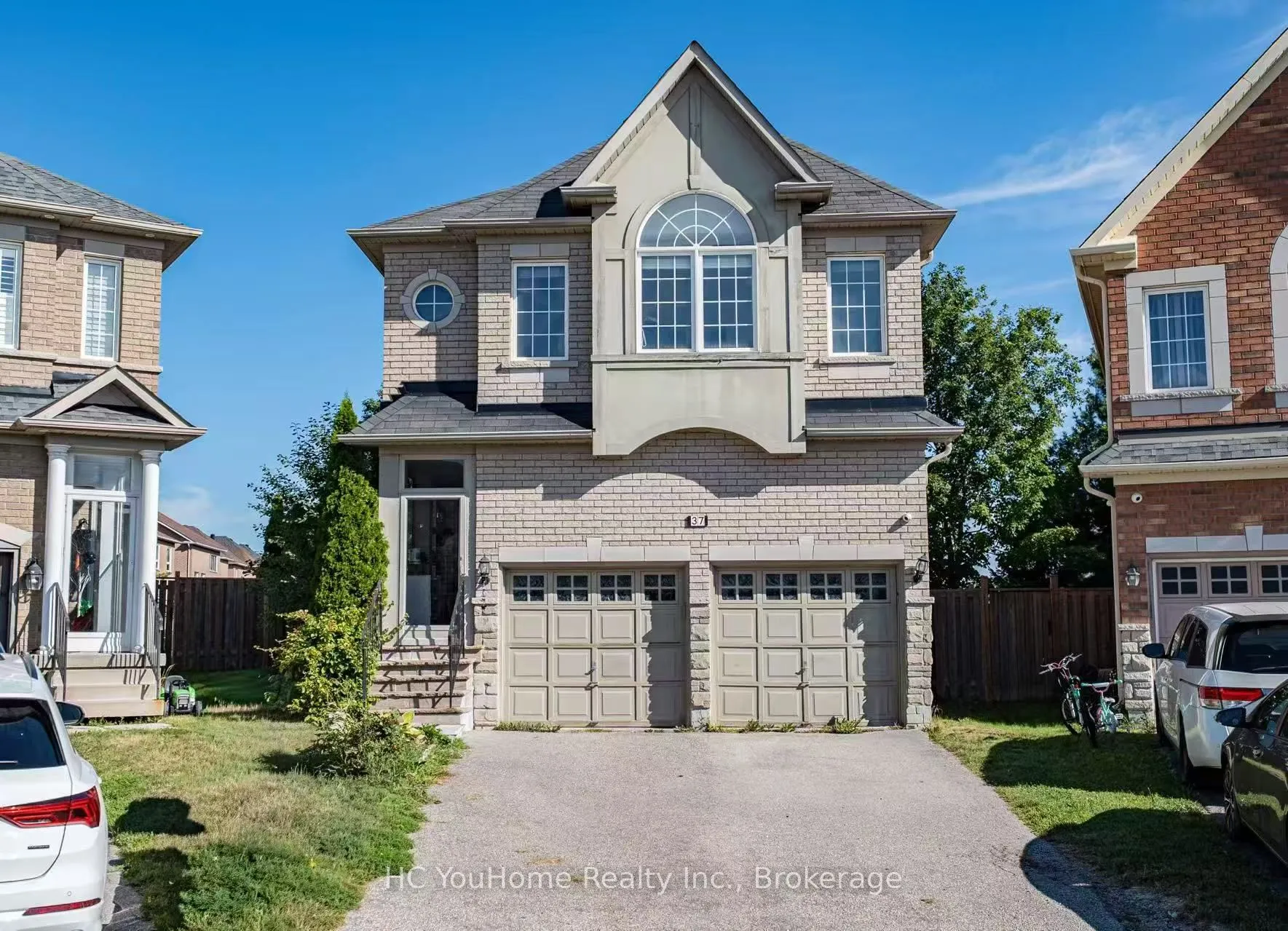 Detached Home For Sale | N13708190