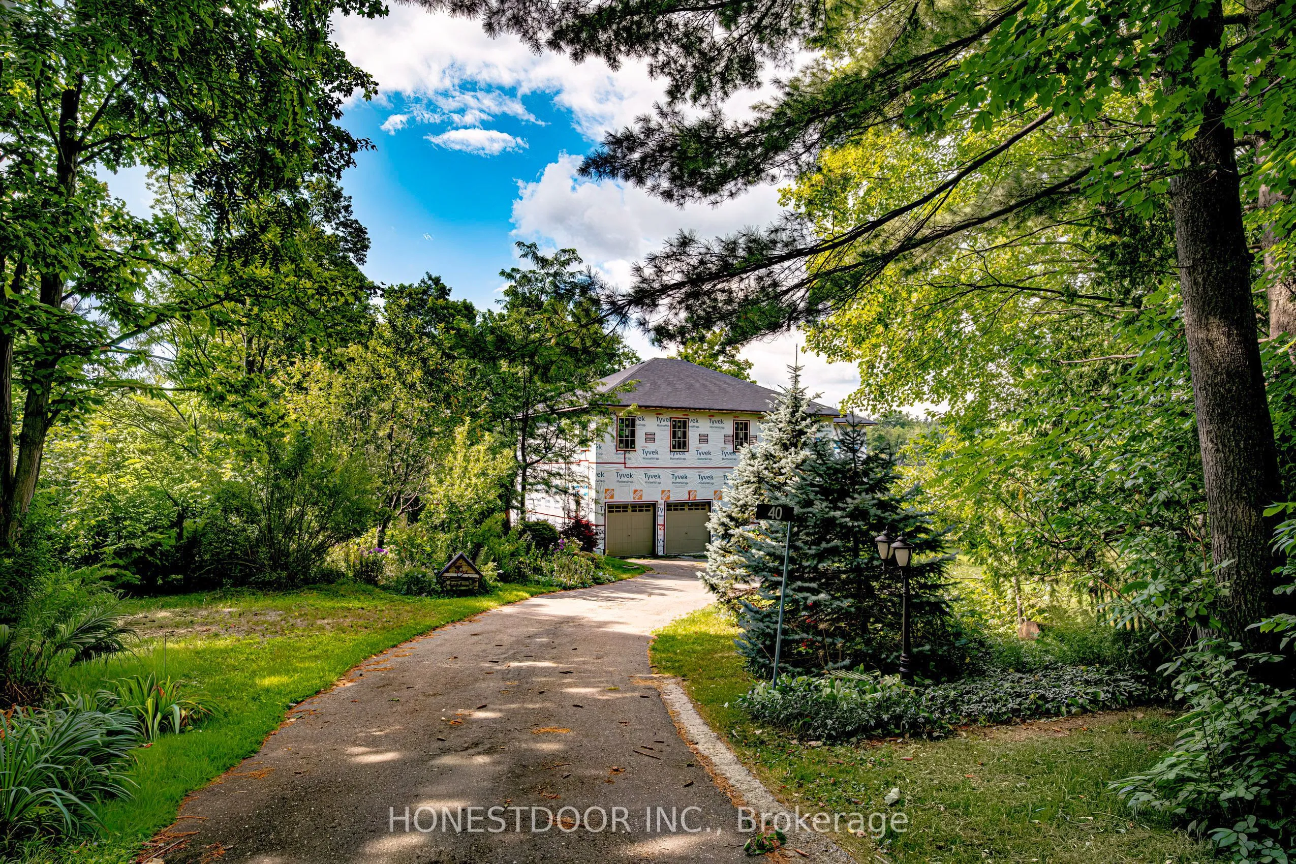 Detached Home For Sale | N13710924