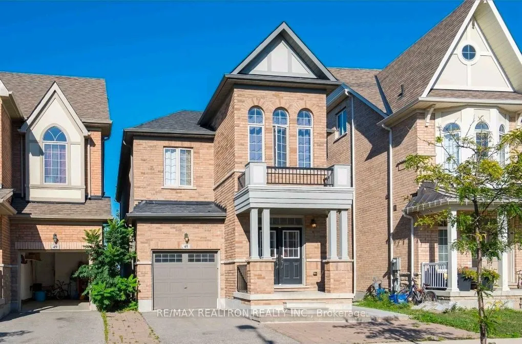 Detached Home For Lease | N13711576