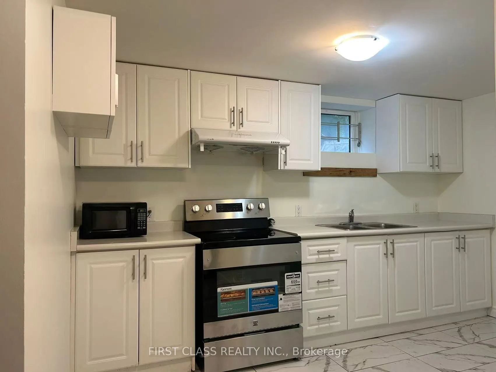 Detached Home For Lease | N13712430
