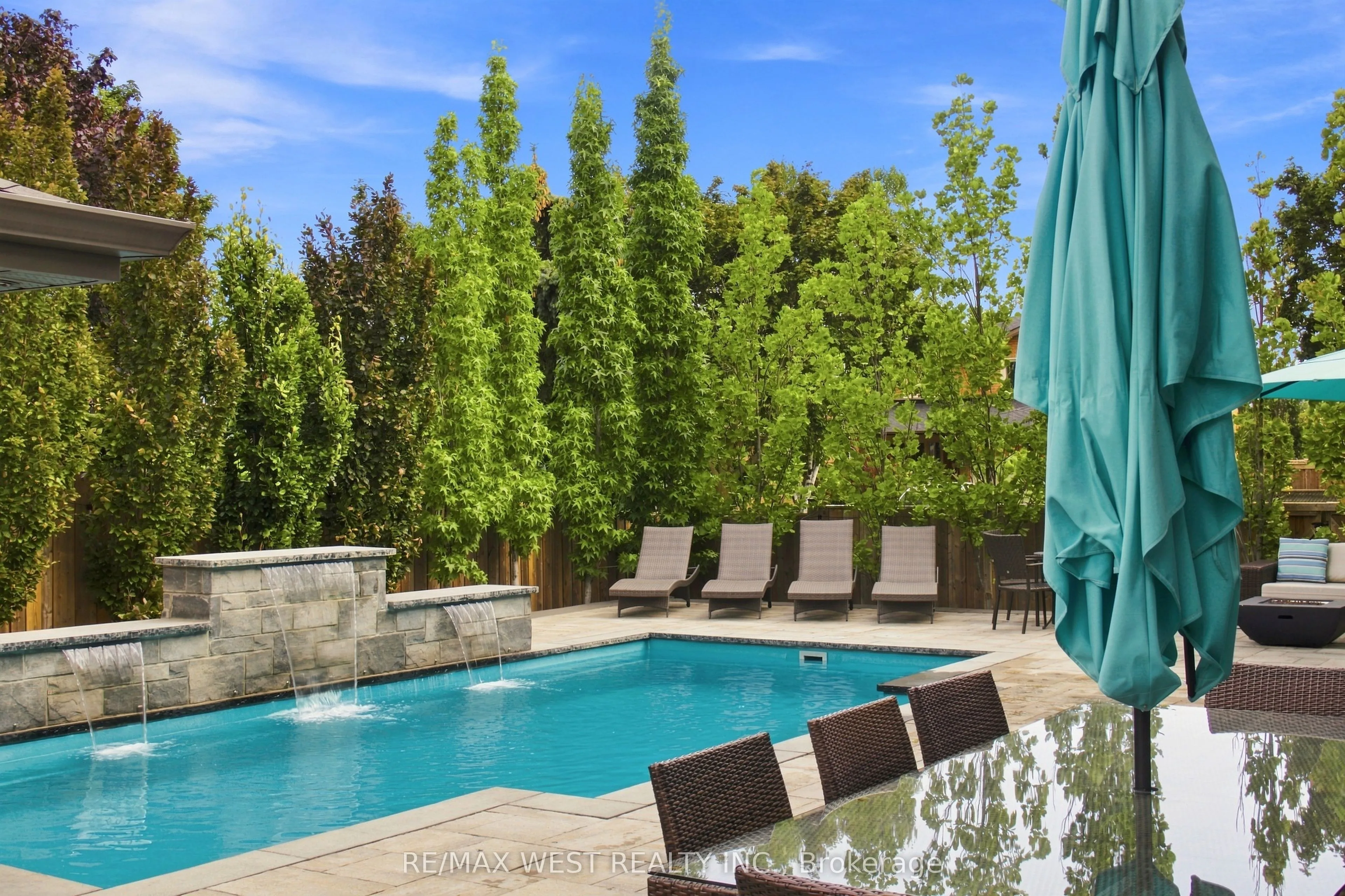 Detached Home For Sale | N13713712
