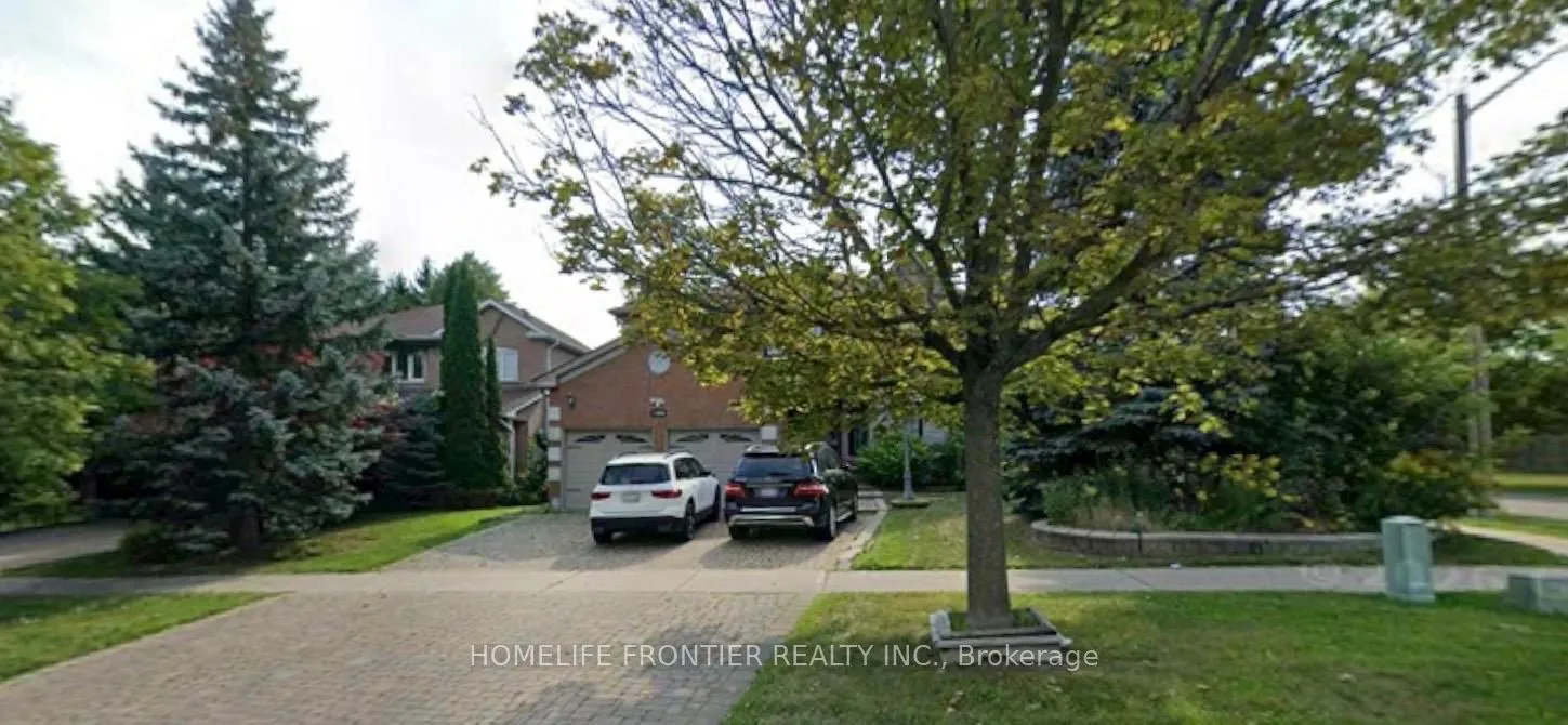 Detached Home For Lease | N13715608