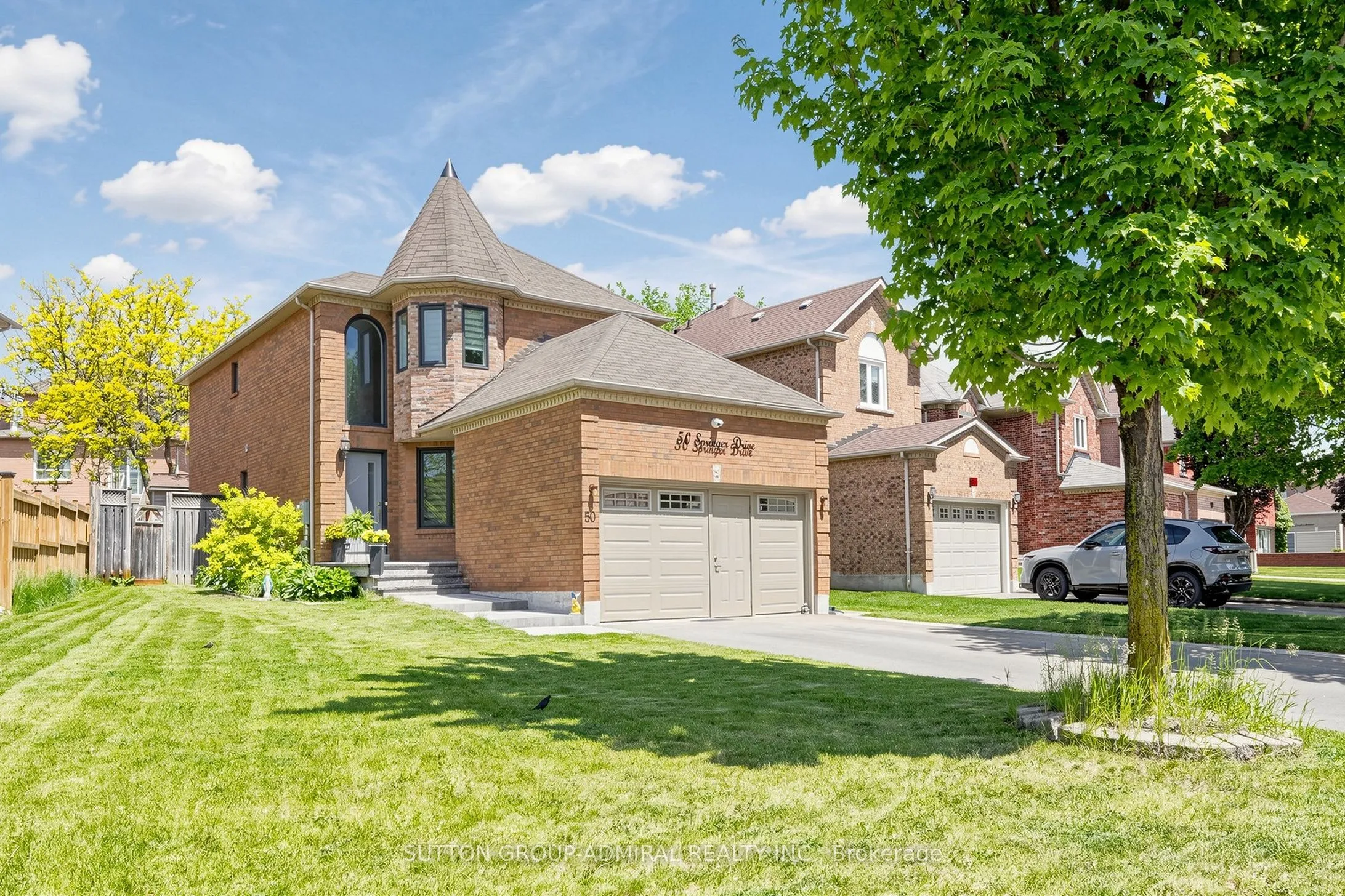 Detached Home For Sale | N13716788