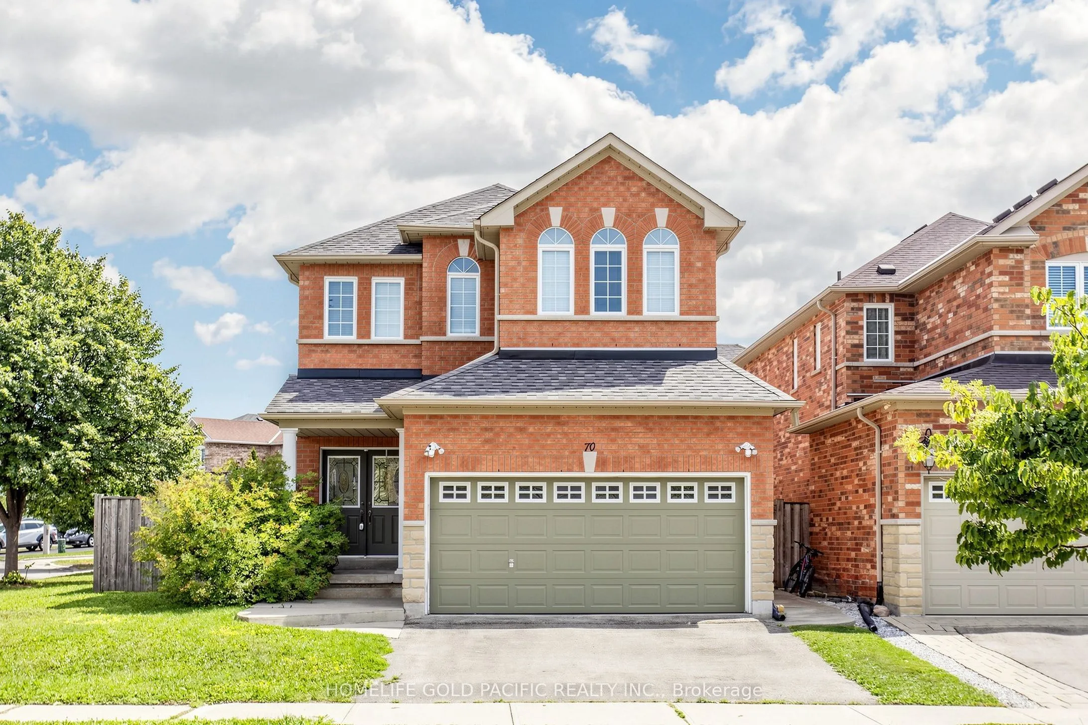 Detached Home For Lease | N13719846