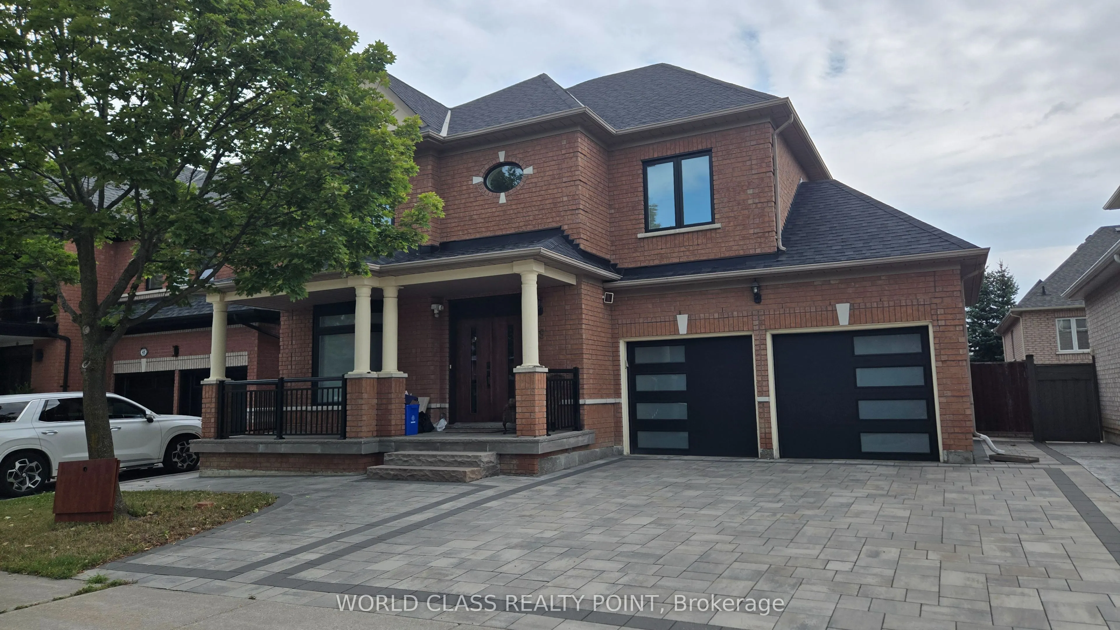 Detached Home For Lease | N13720934