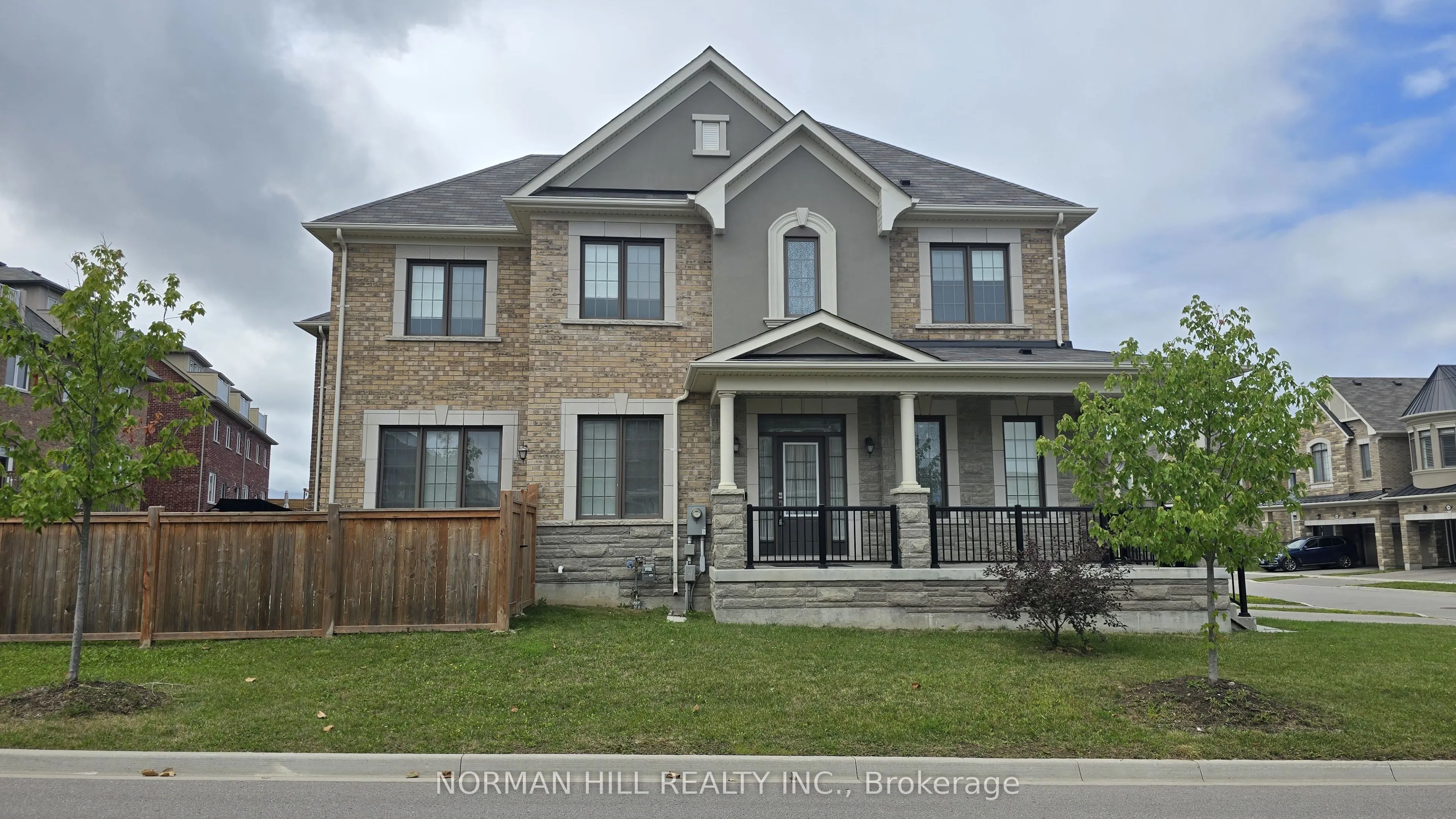 Detached Home For Lease | N13721230