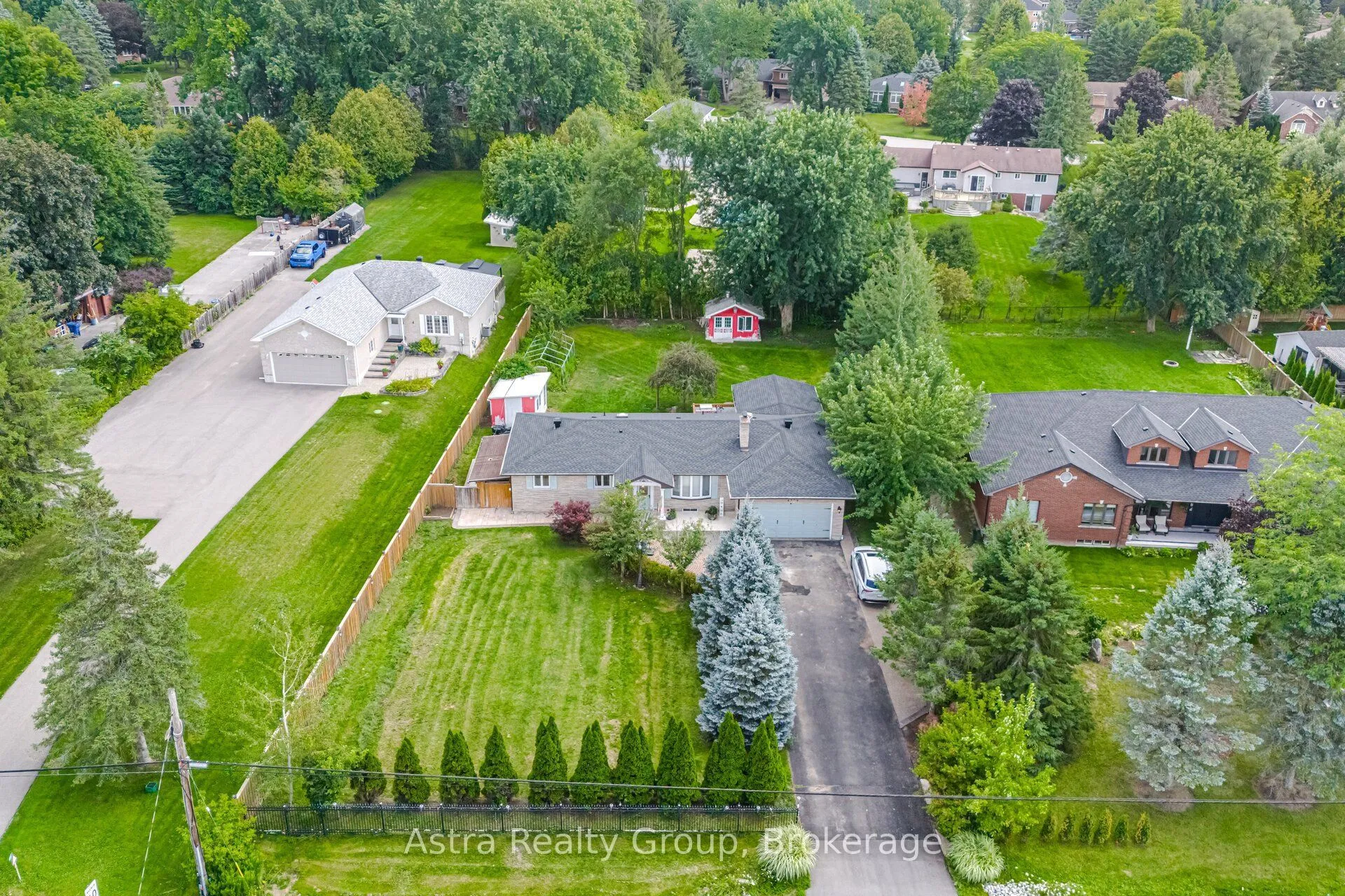 Detached Home For Sale | N13721876