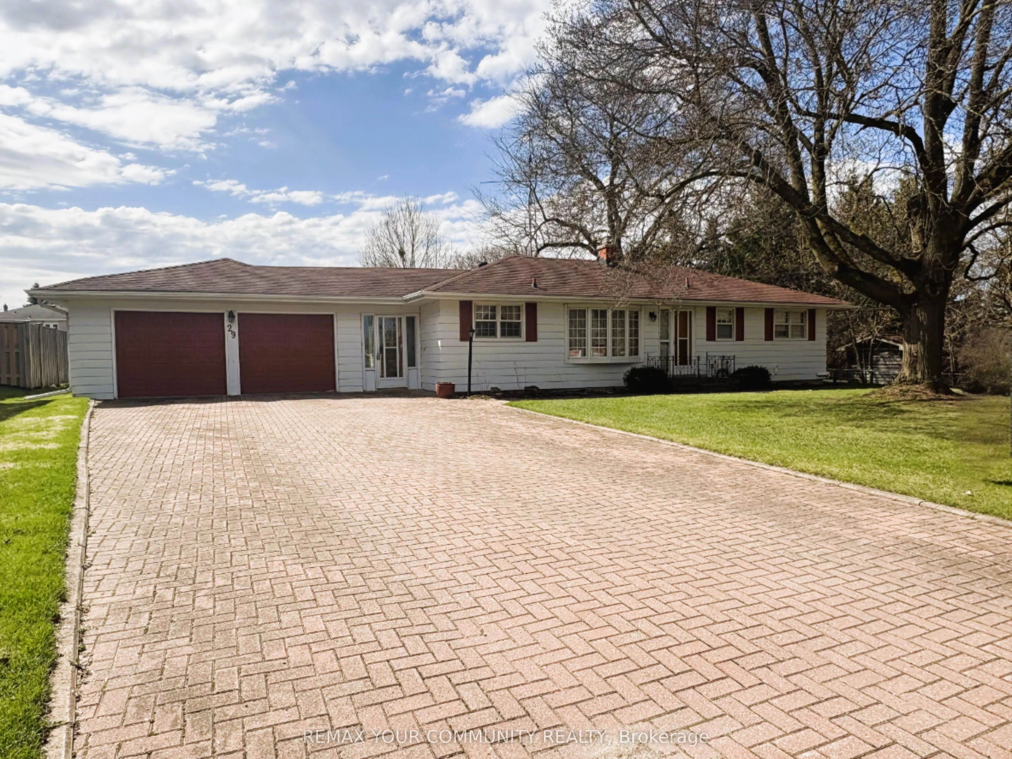 Detached Home For Sale | N13728460