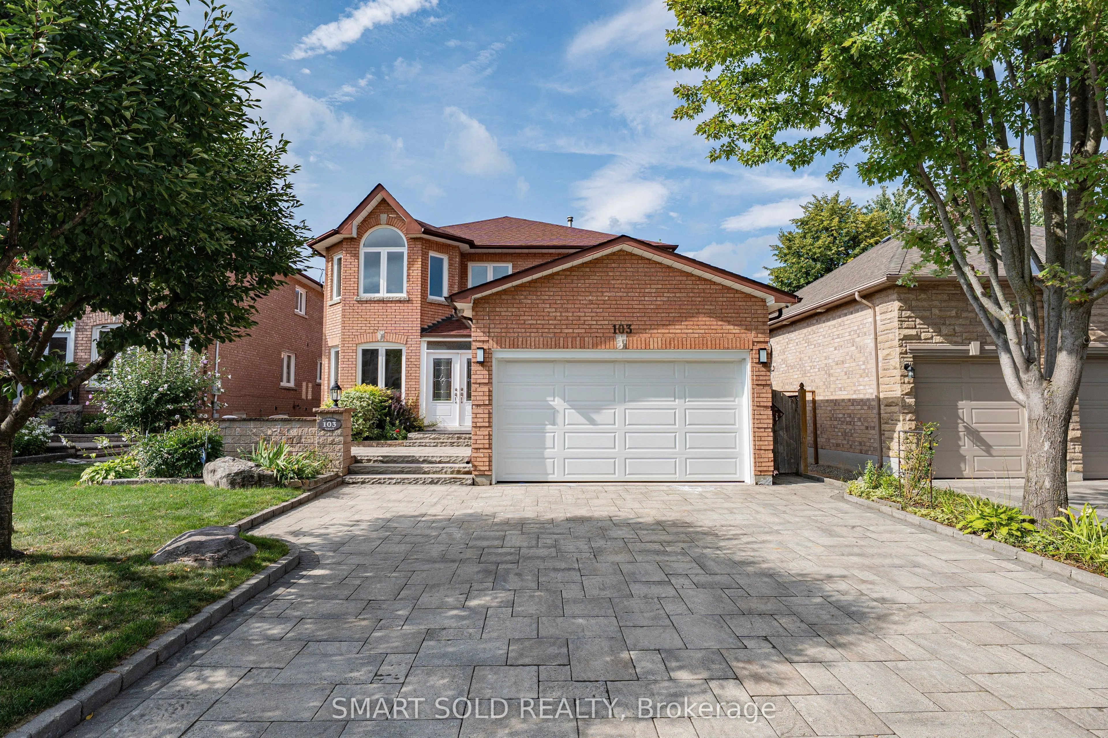 Detached Home For Sale | N13729922