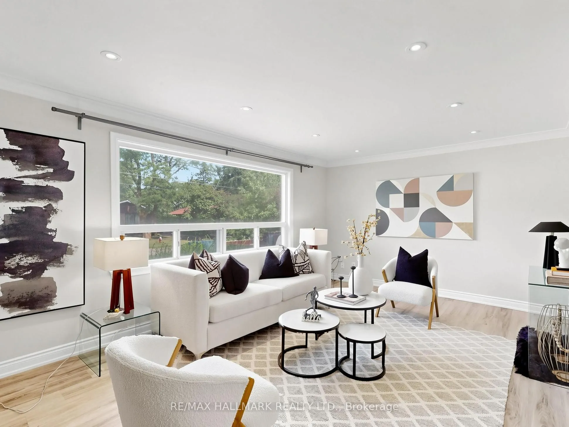 Detached Home For Sale | N13730162