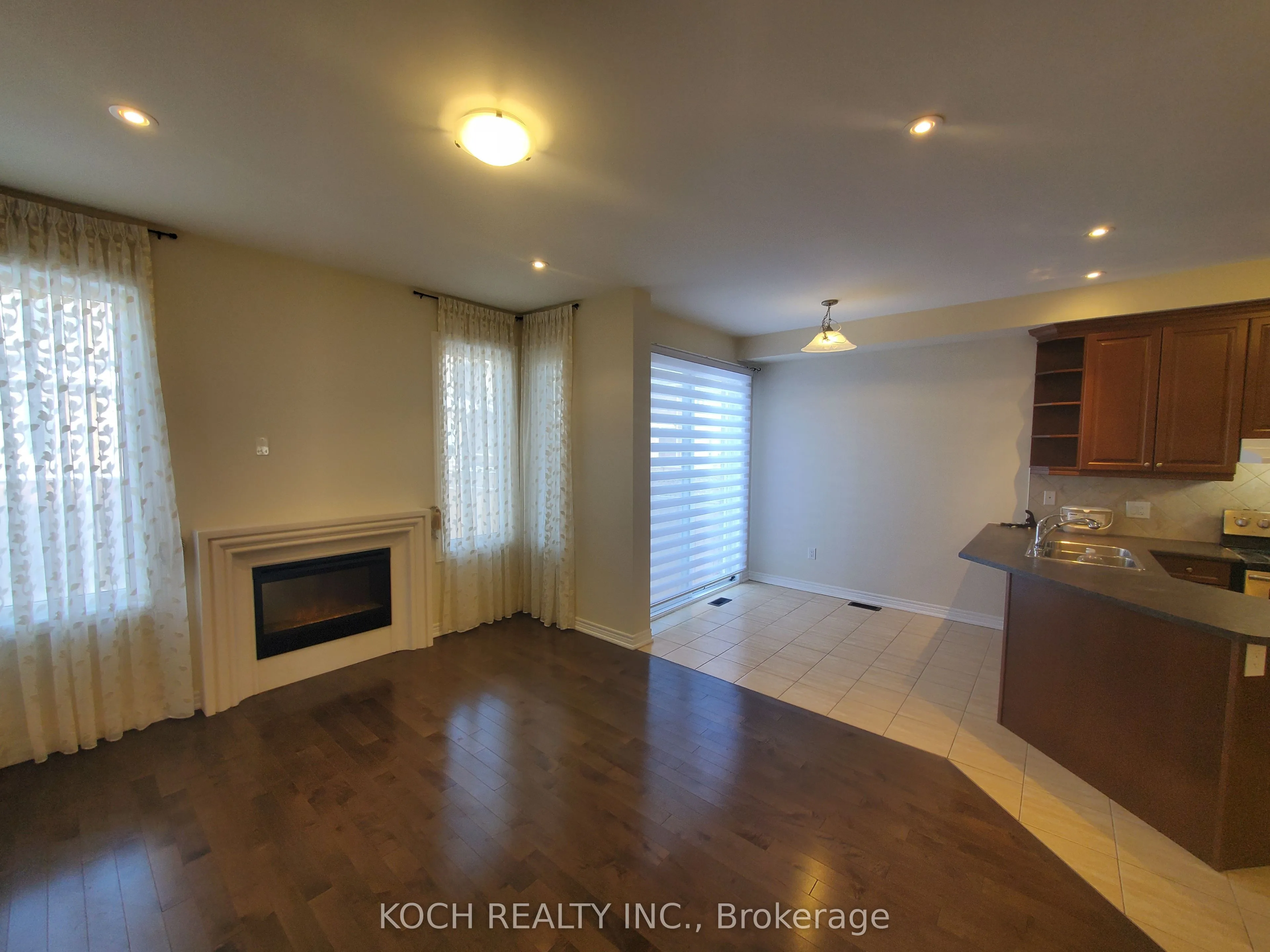 Property For Lease | N13733648